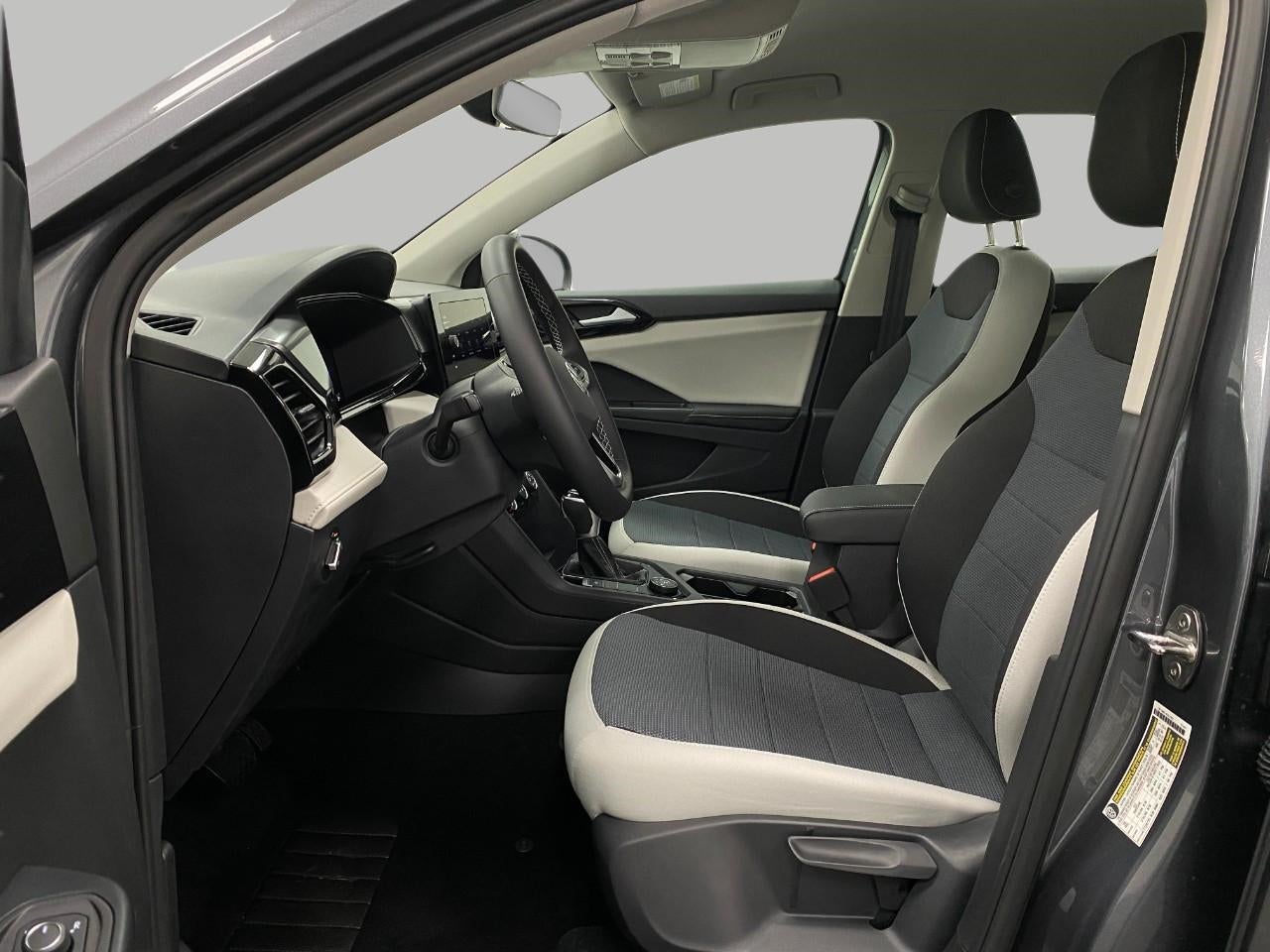 2026 Volkswagen Taos S 4MOTION