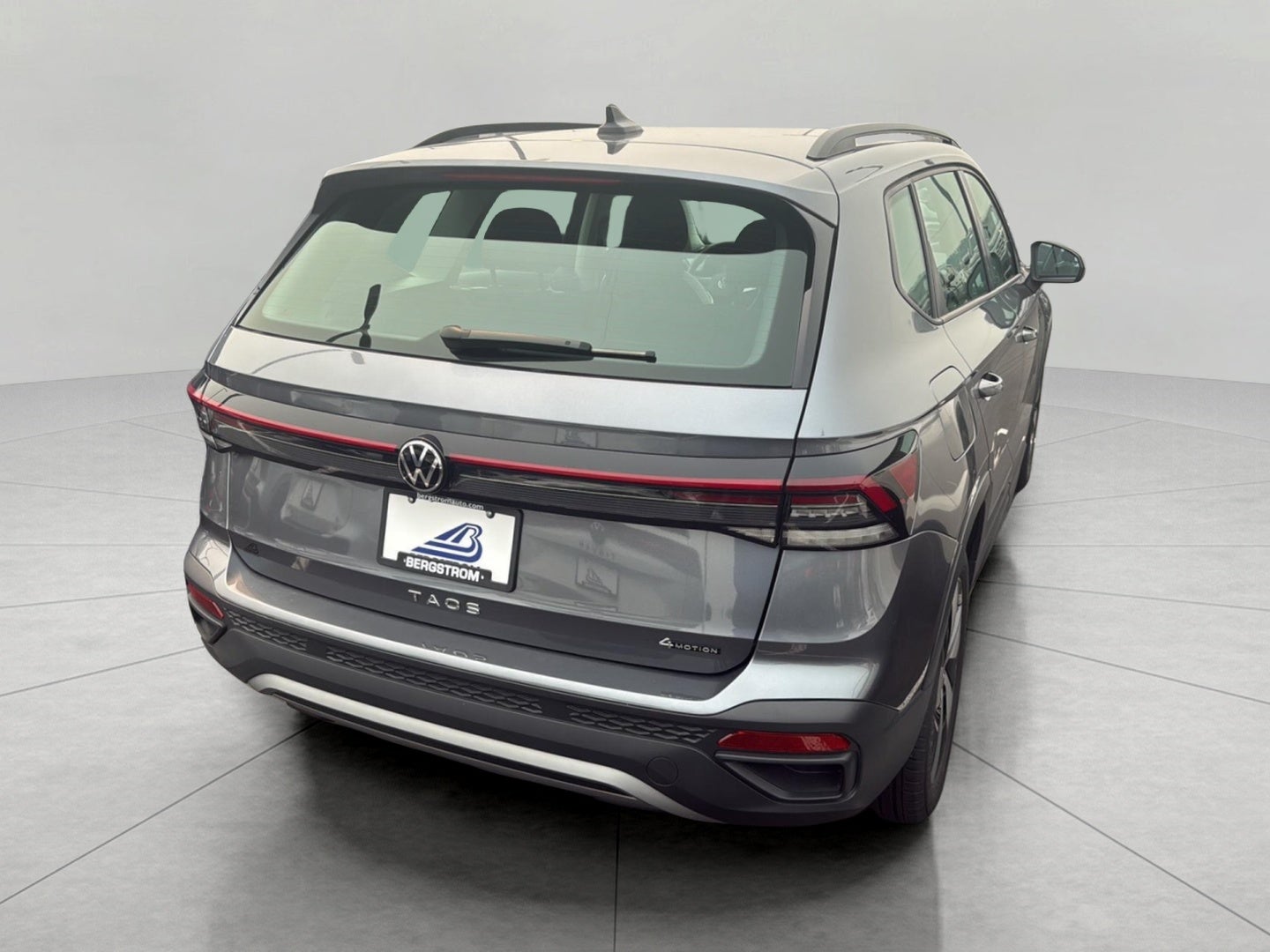 2025 Volkswagen Taos S 4MOTION