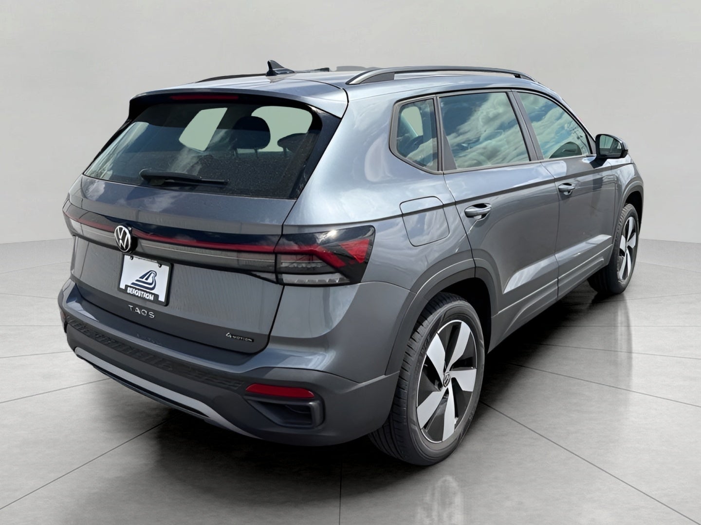 2025 Volkswagen Taos S 4MOTION
