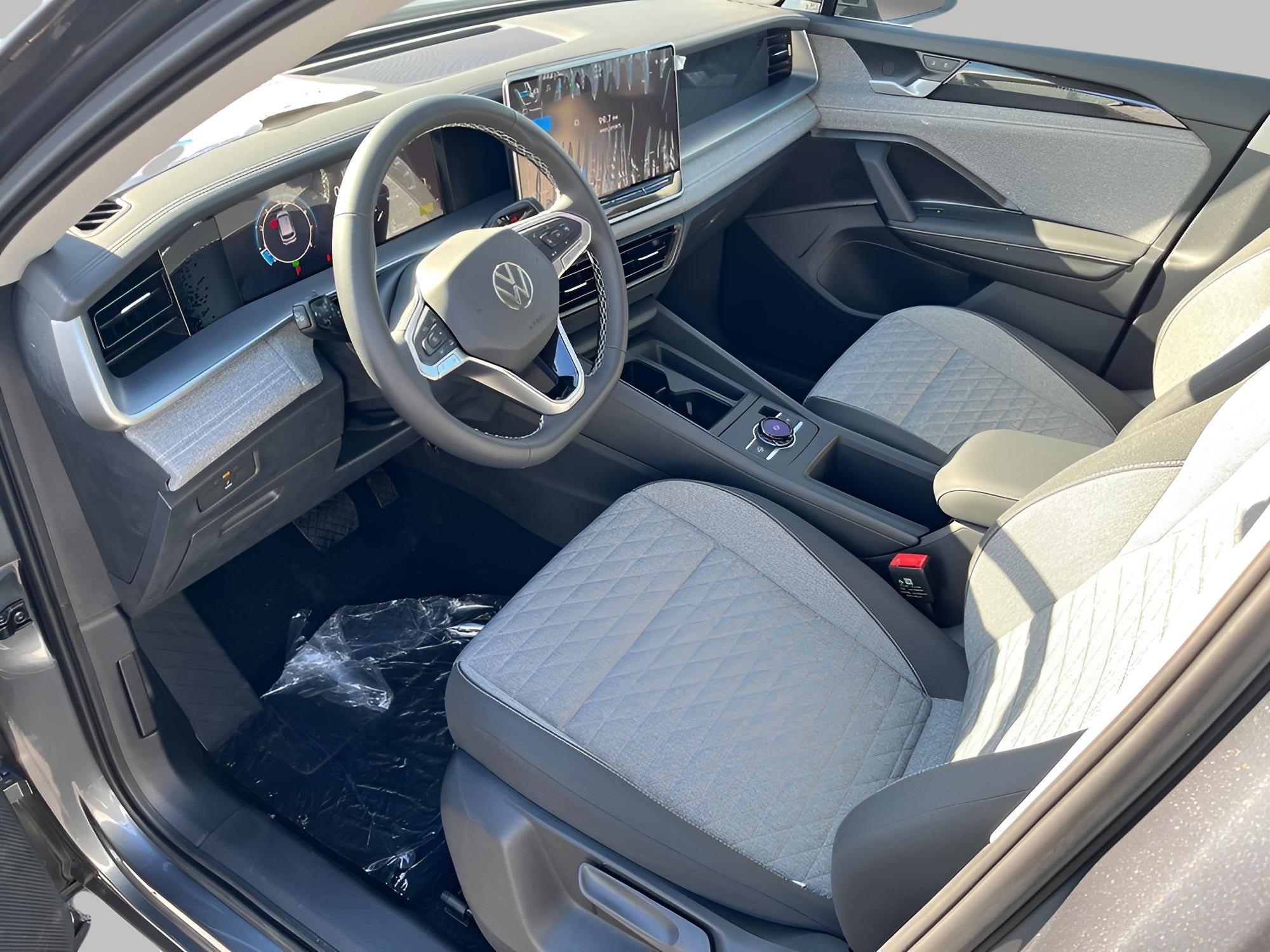 2025 Volkswagen Tiguan 2.0T S 4MOTION