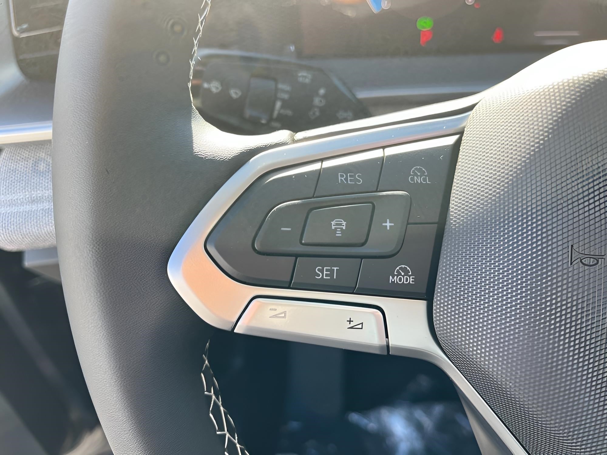 2025 Volkswagen Tiguan 2.0T S 4MOTION