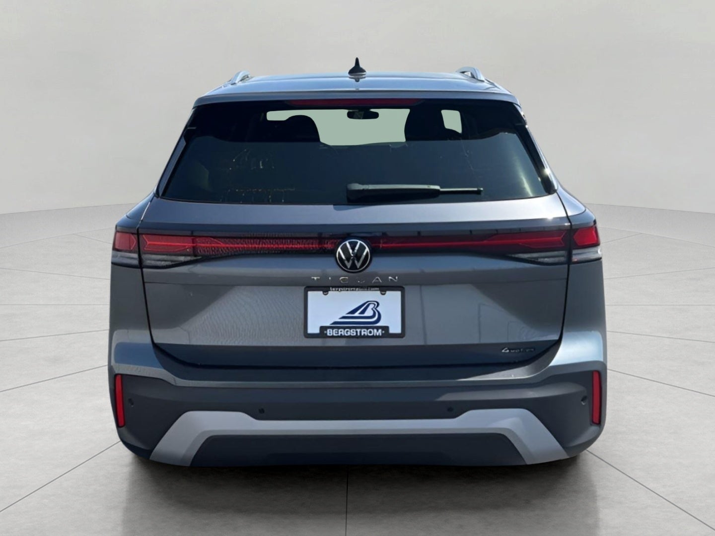 2026 Volkswagen Tiguan S 4MOTION