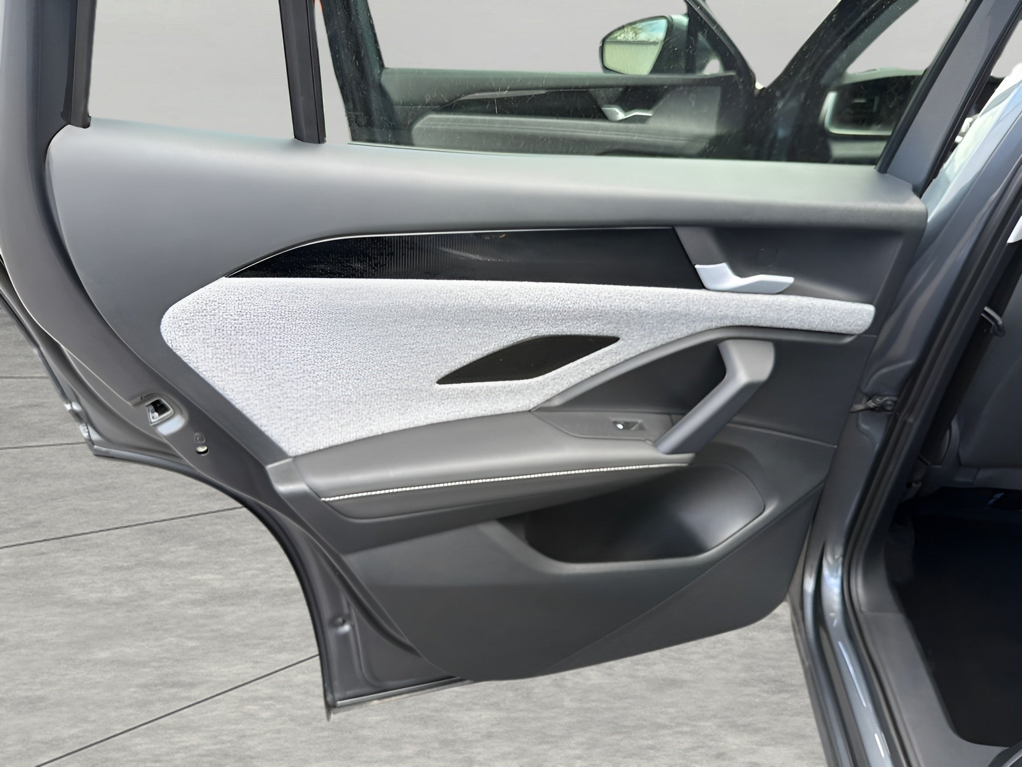 2025 Volkswagen Tiguan 2.0T S 4MOTION
