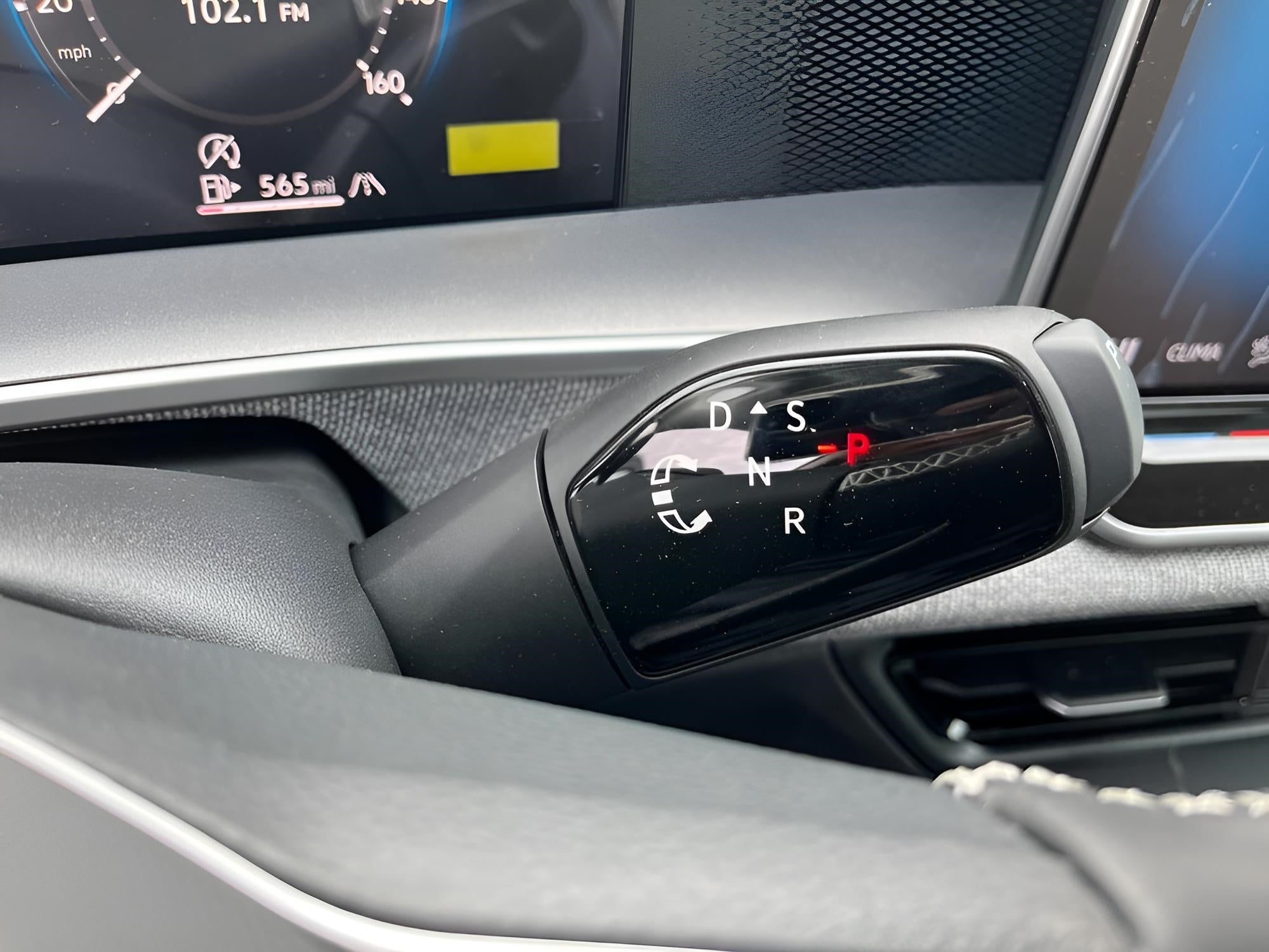 2025 Volkswagen Tiguan 2.0T S 4MOTION