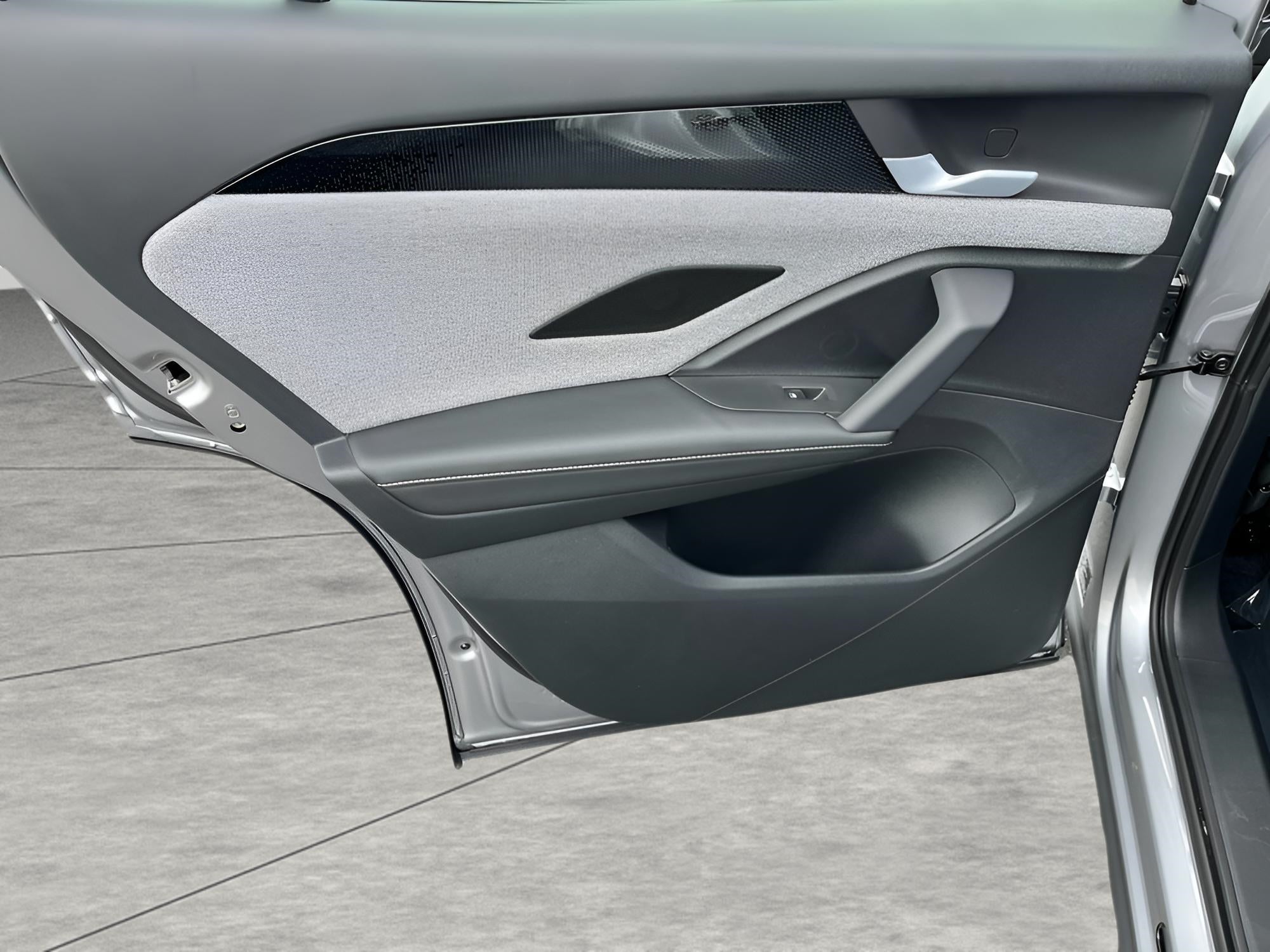 2025 Volkswagen Tiguan 2.0T S 4MOTION