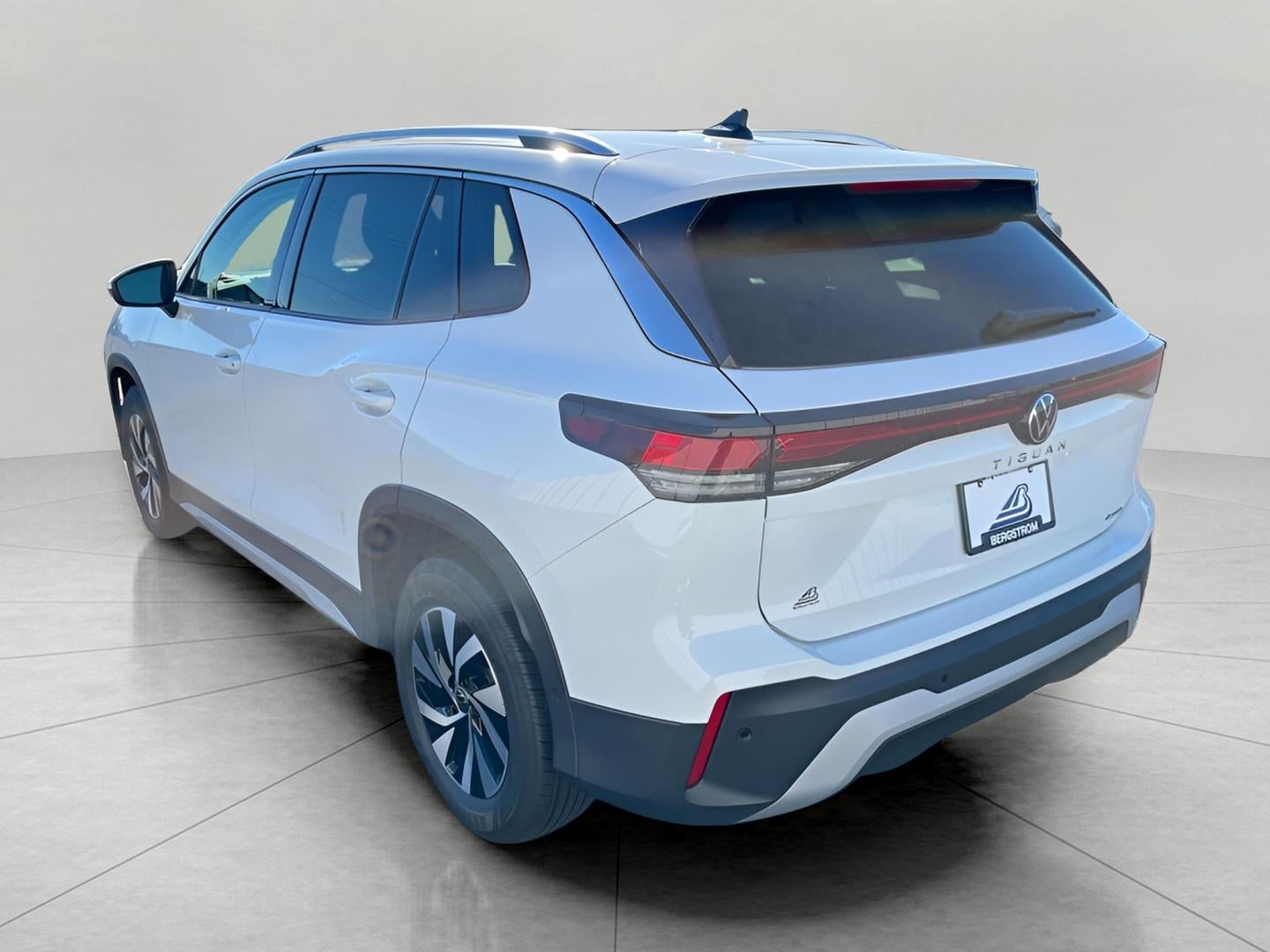 2025 Volkswagen Tiguan 2.0T S 4MOTION