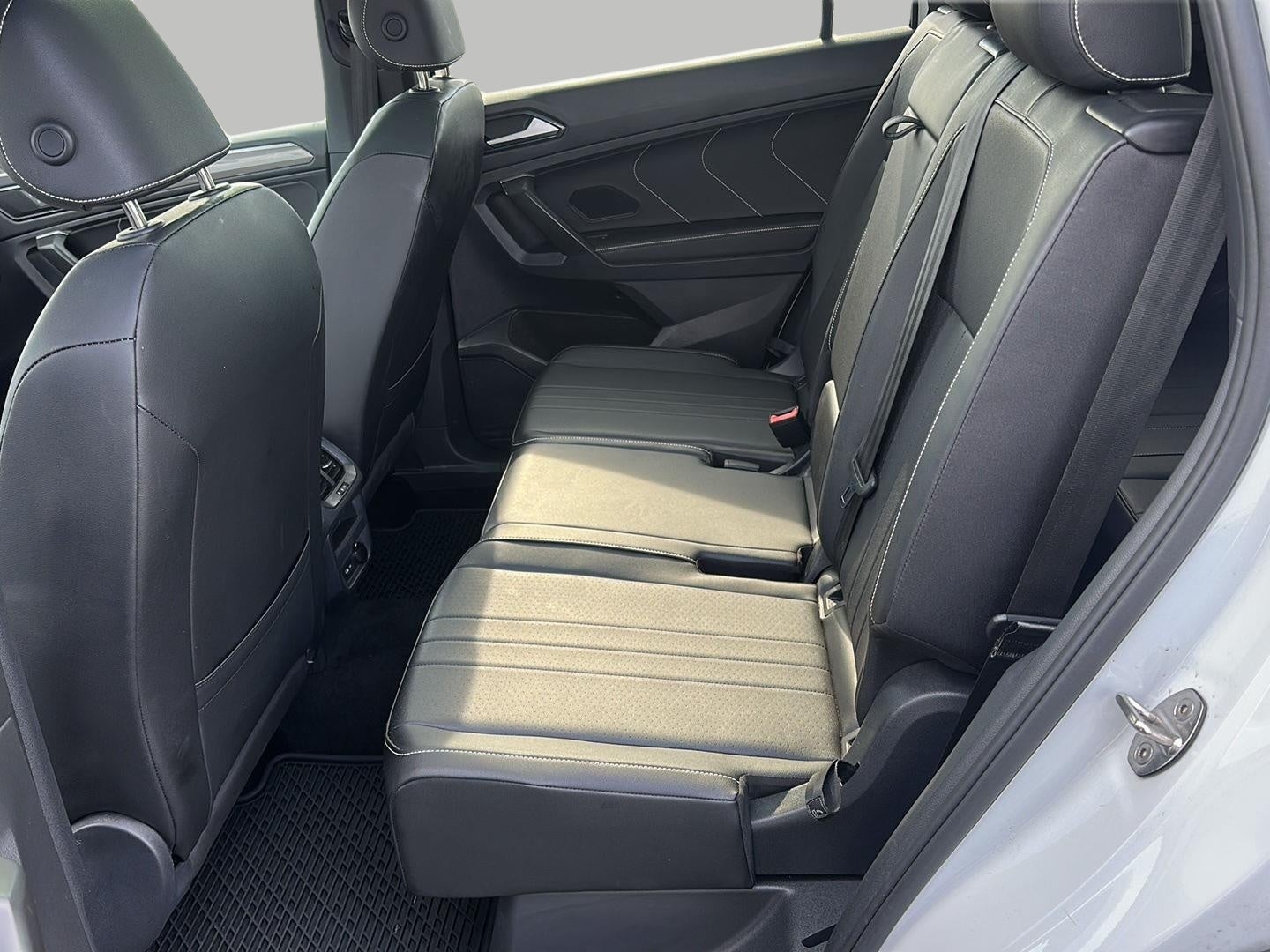 2023 Volkswagen Tiguan 2.0T SE R-Line Black FWD