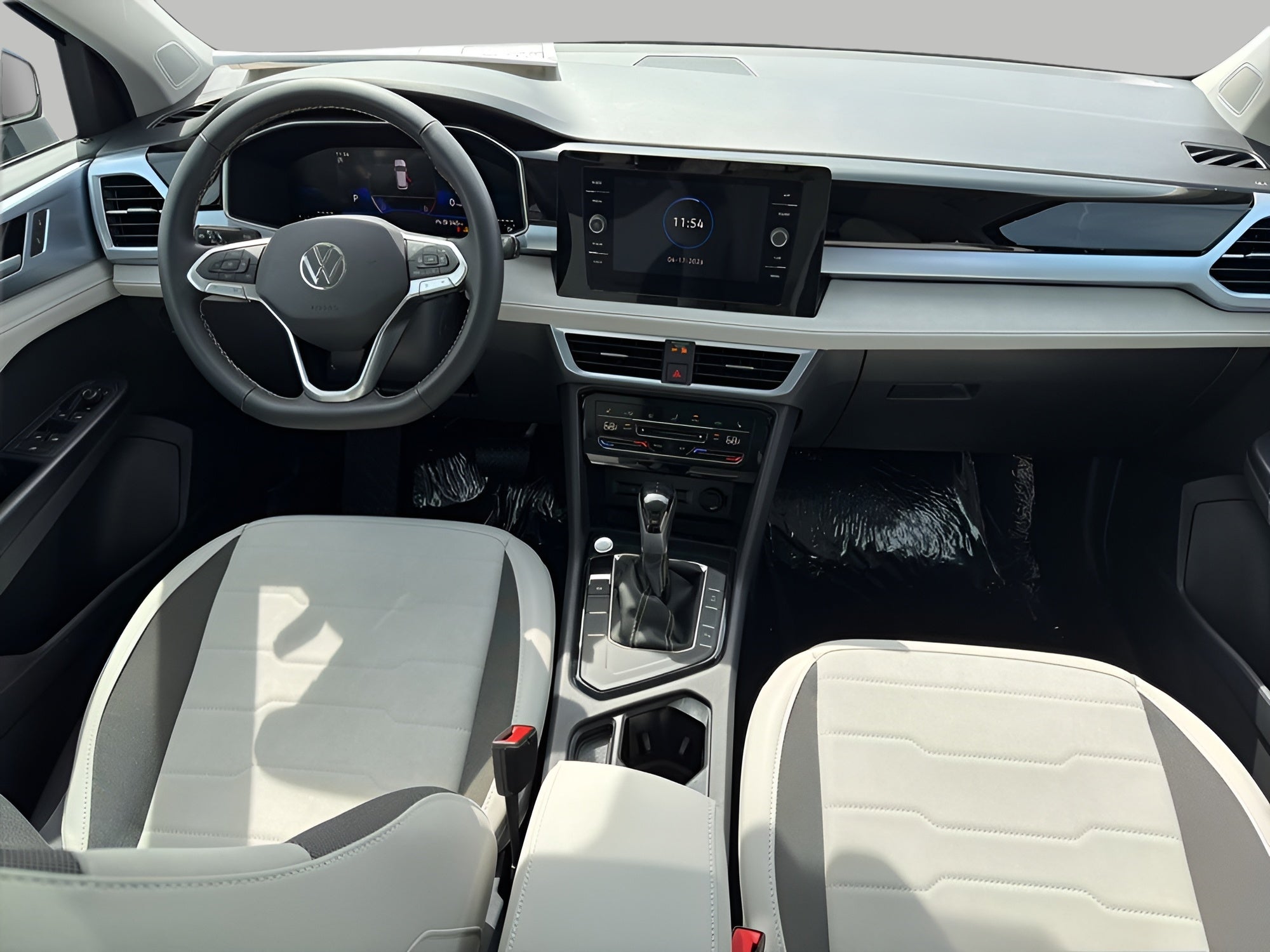 2026 Volkswagen Taos SE FWD