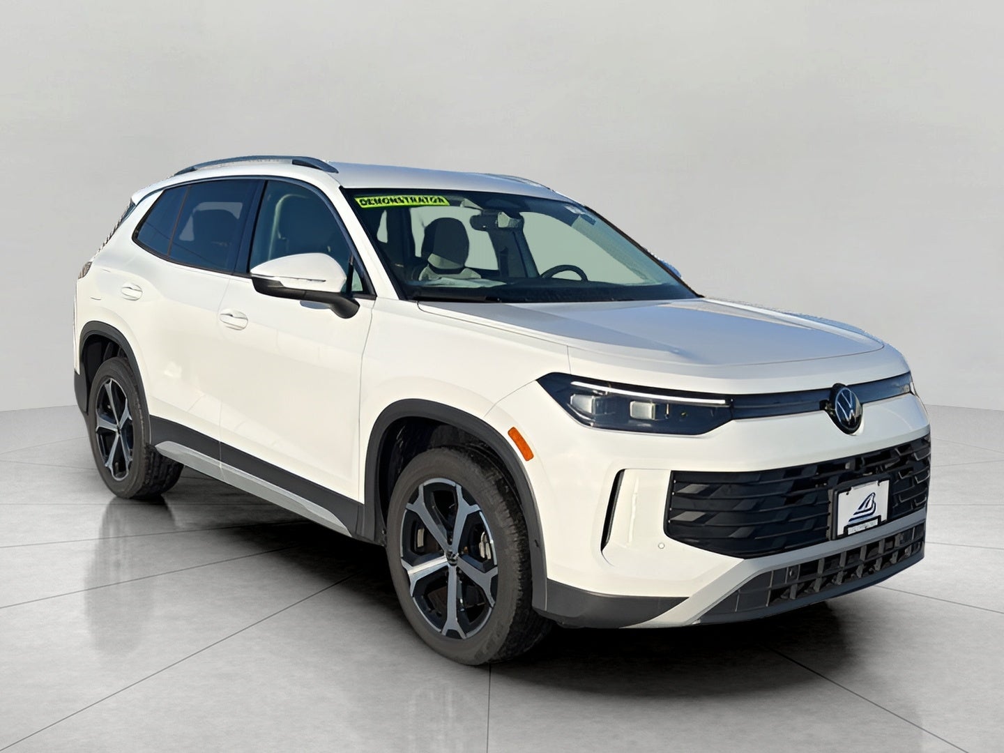 2025 Volkswagen Tiguan 2.0T SE 4MOTION