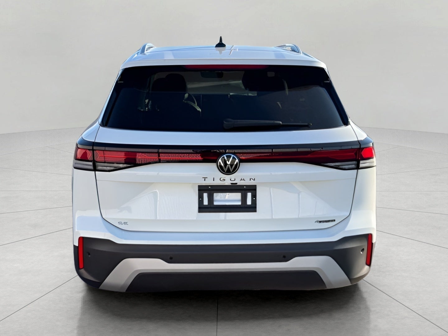 2025 Volkswagen Tiguan 2.0T SE 4MOTION