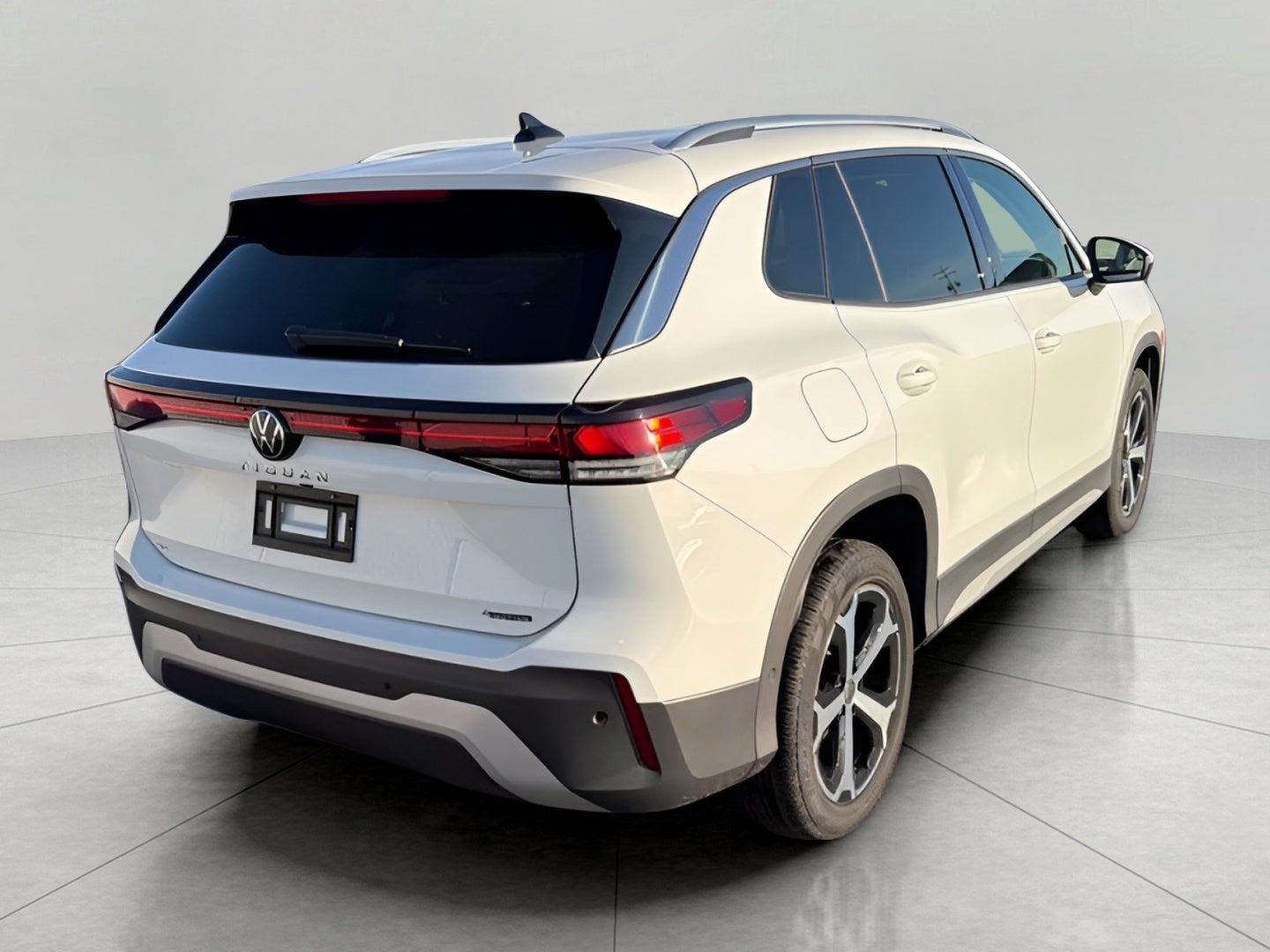 2025 Volkswagen Tiguan 2.0T SE 4MOTION