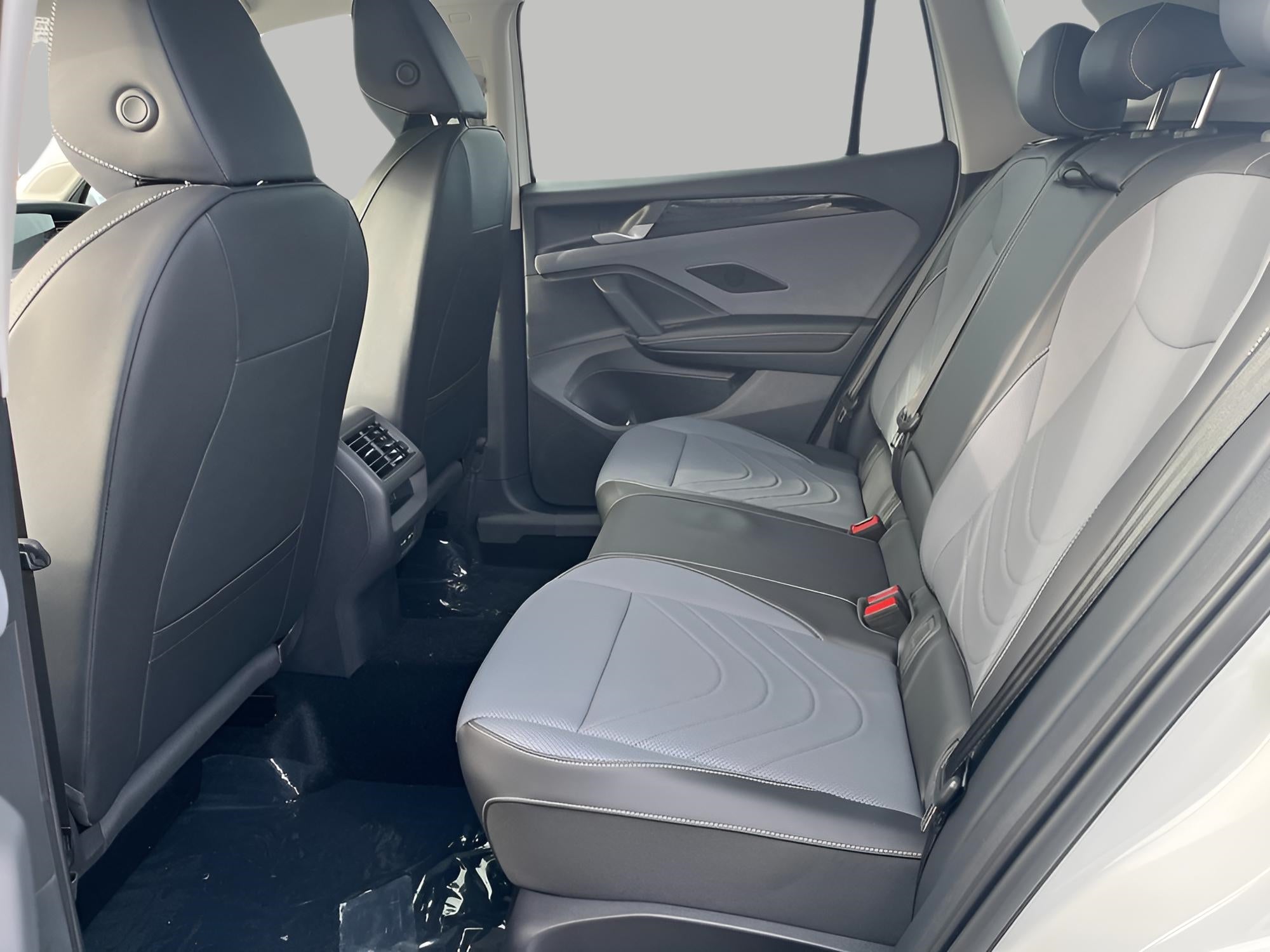 2025 Volkswagen Tiguan 2.0T SE 4MOTION