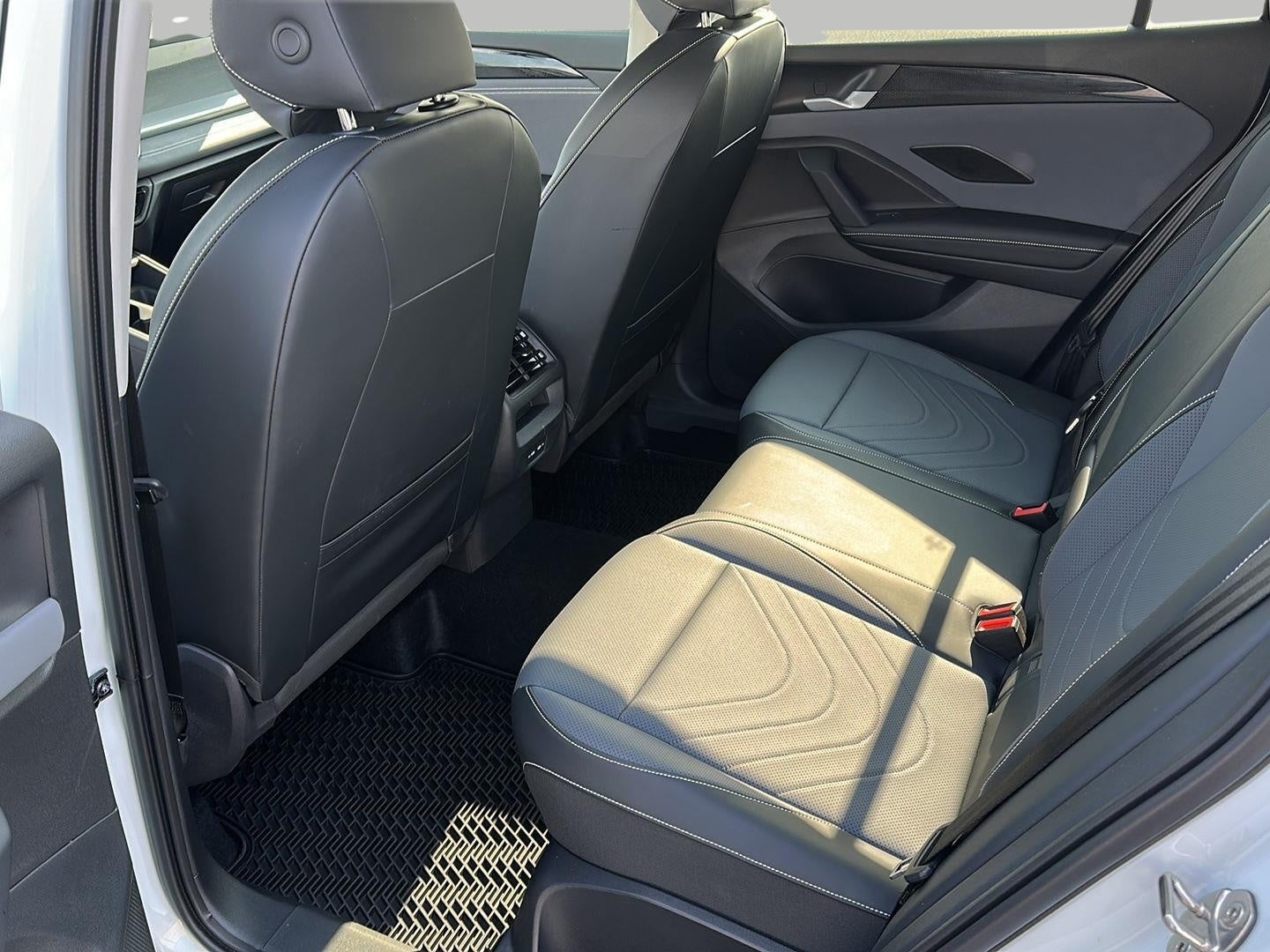 2026 Volkswagen Tiguan SE 4MOTION