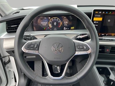 2025 Volkswagen Tiguan 2.0T SE 4MOTION