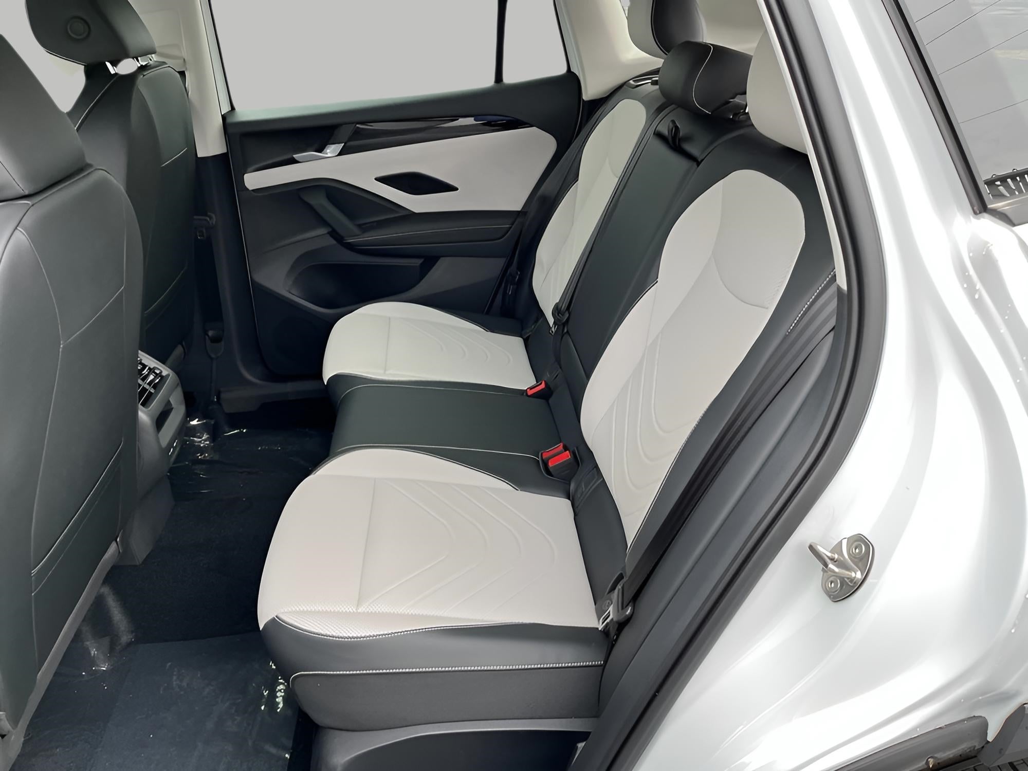 2025 Volkswagen Tiguan 2.0T SE 4MOTION