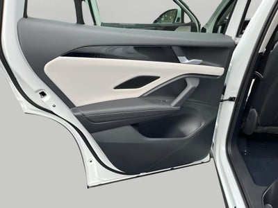 2025 Volkswagen Tiguan 2.0T SE 4MOTION