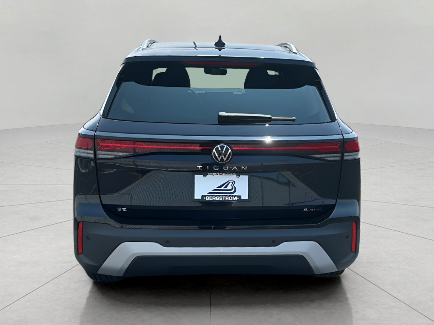 2026 Volkswagen Tiguan SE 4MOTION