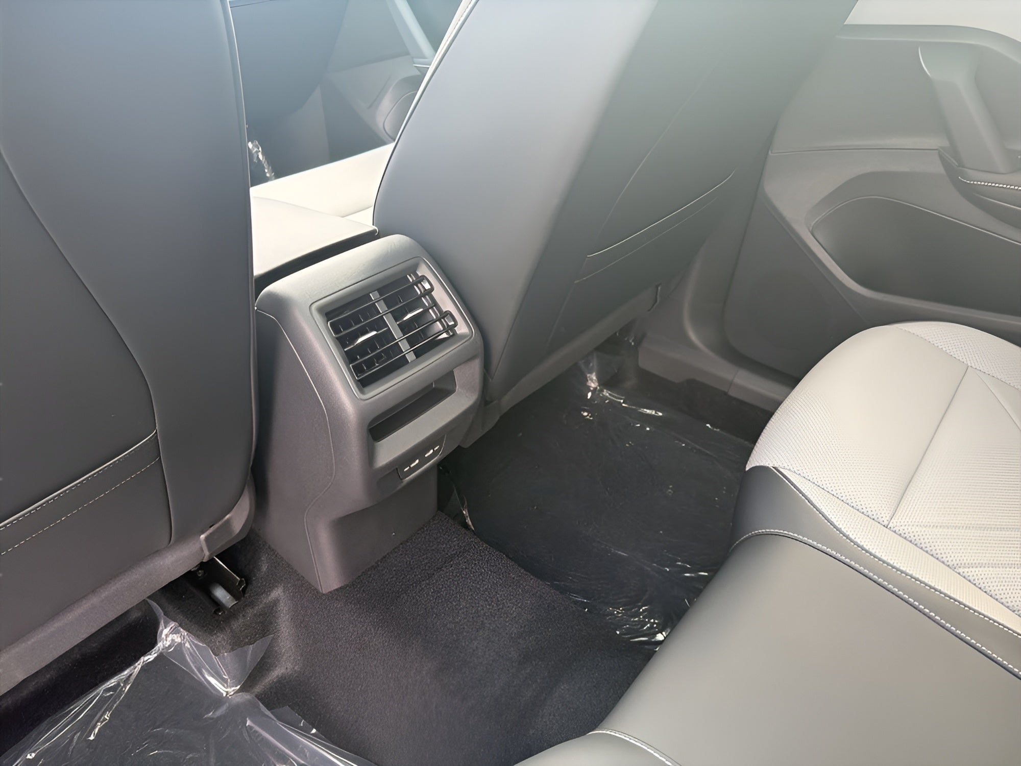 2026 Volkswagen Tiguan SE R-Line Black 4MOTION