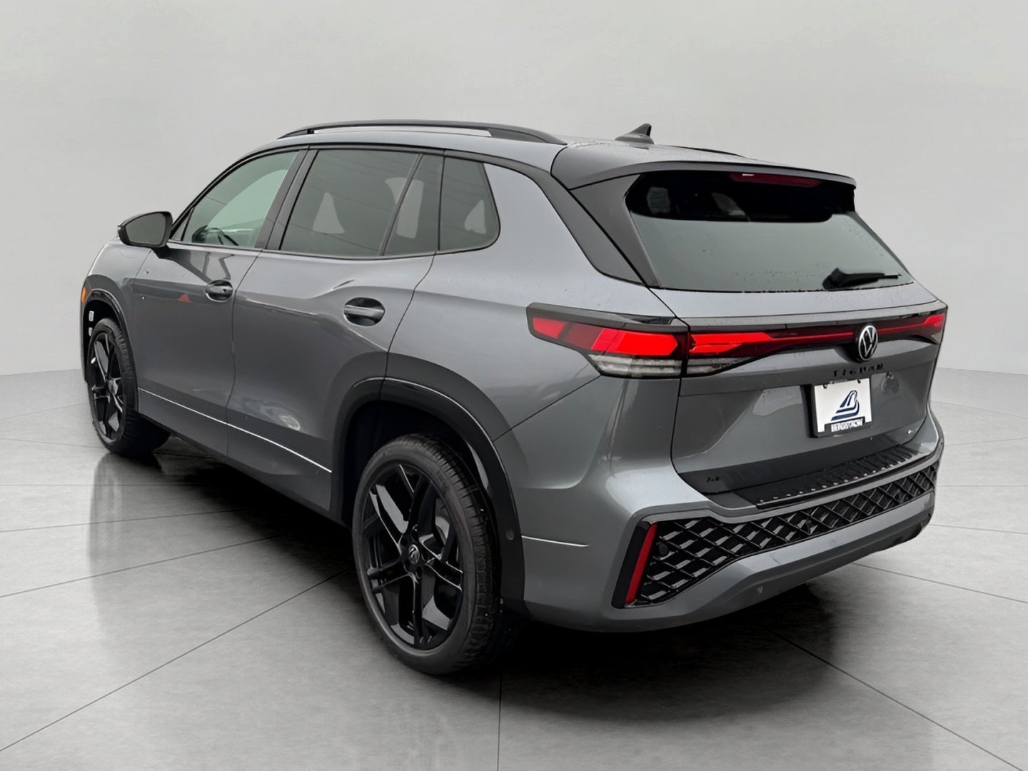 2026 Volkswagen Tiguan SE R-Line Black 4MOTION