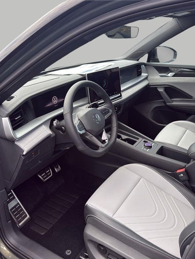 2026 Volkswagen Tiguan SE R-Line Black 4MOTION