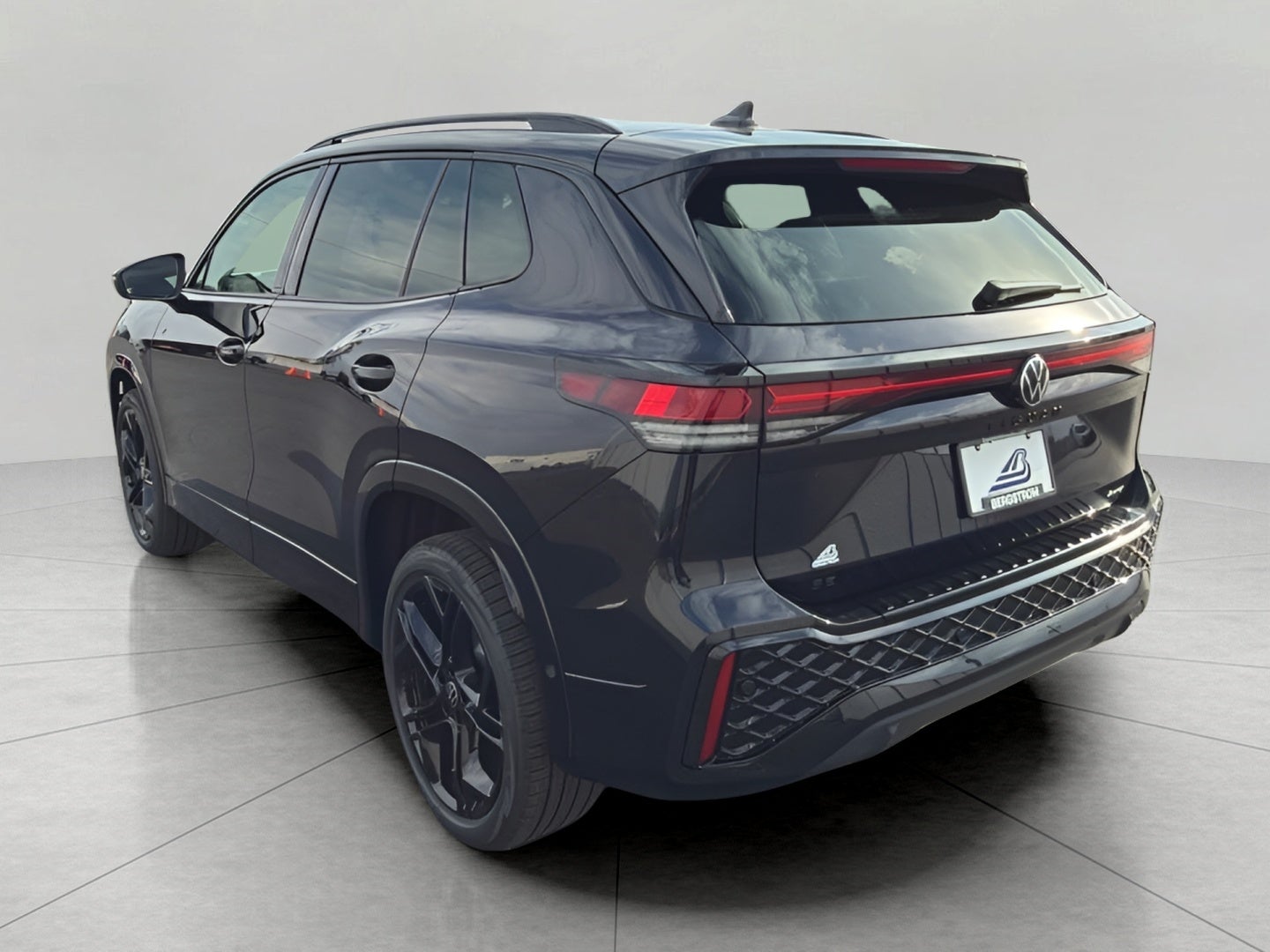 2026 Volkswagen Tiguan SE R-Line Black 4MOTION