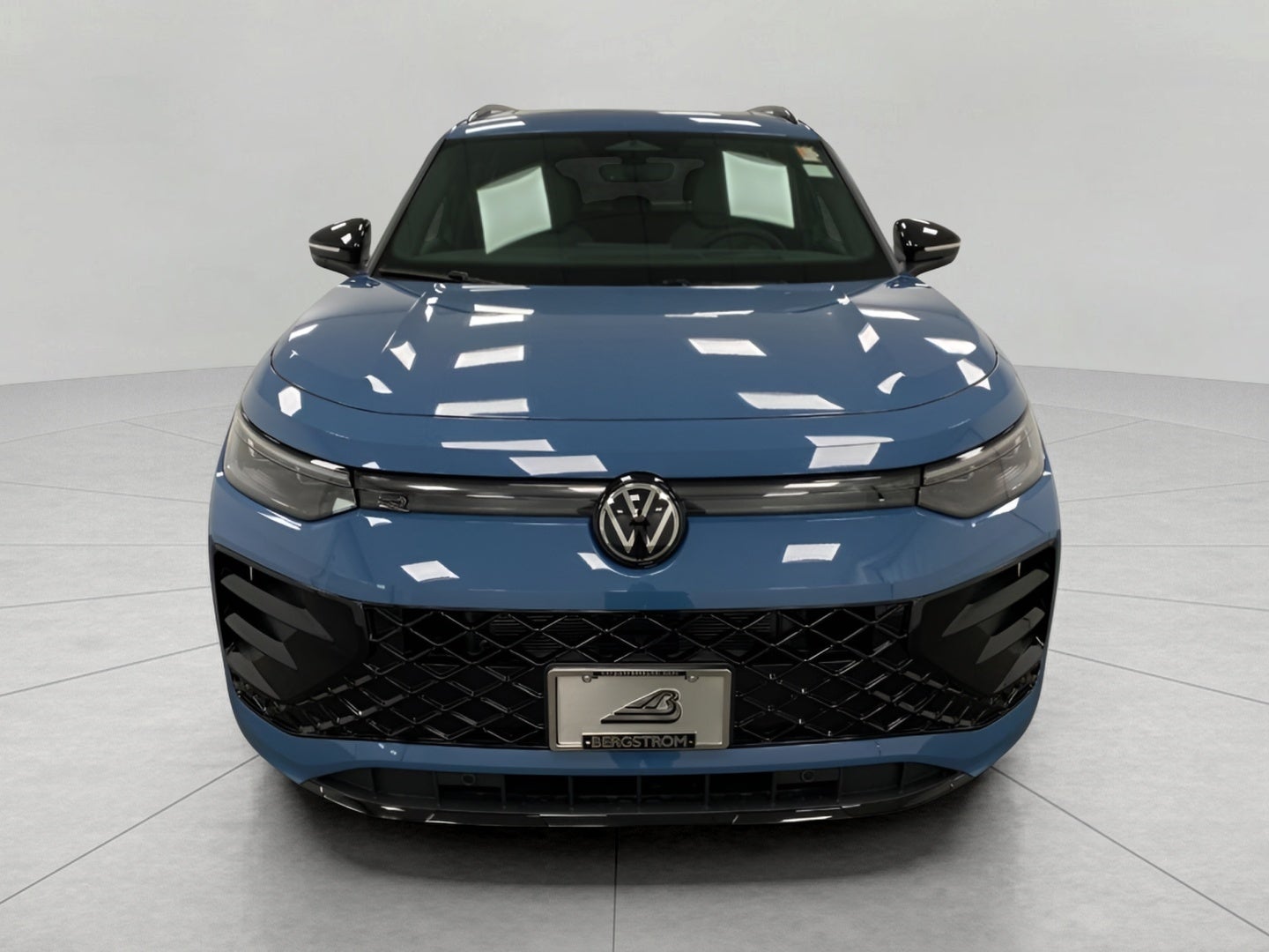 2026 Volkswagen Tiguan SE R-Line Black 4MOTION