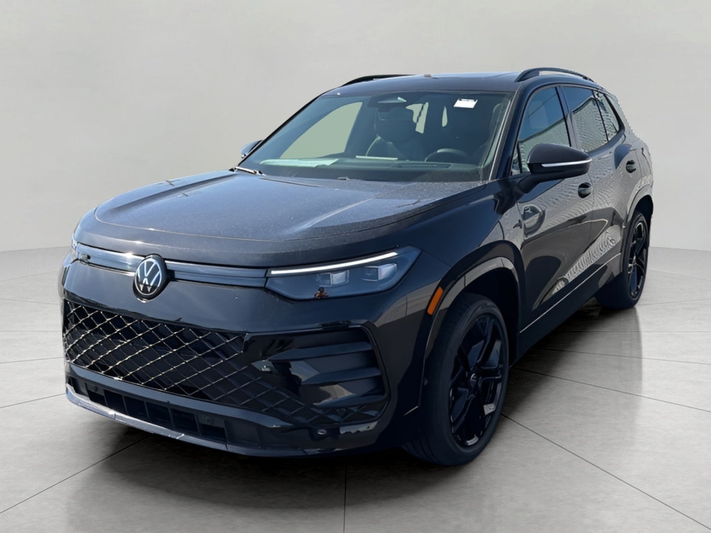 2026 Volkswagen Tiguan SE R-Line Black 4MOTION