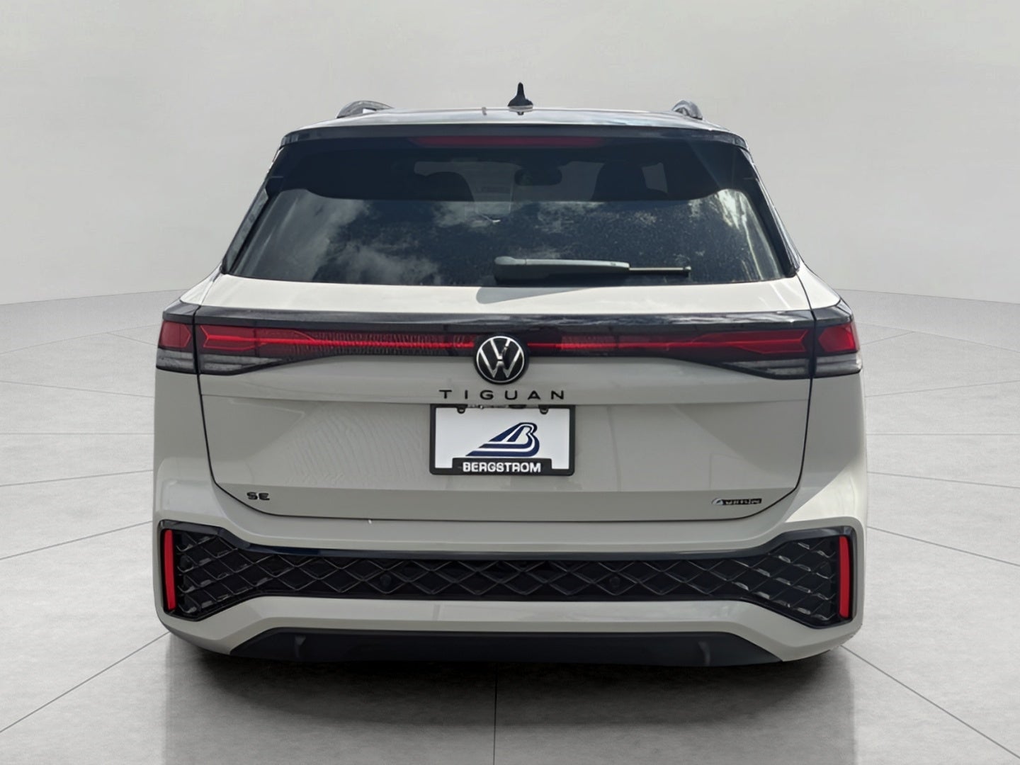 2026 Volkswagen Tiguan SE R-Line Black 4MOTION