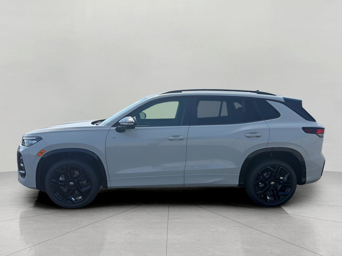 2026 Volkswagen Tiguan SE R-Line Black 4MOTION