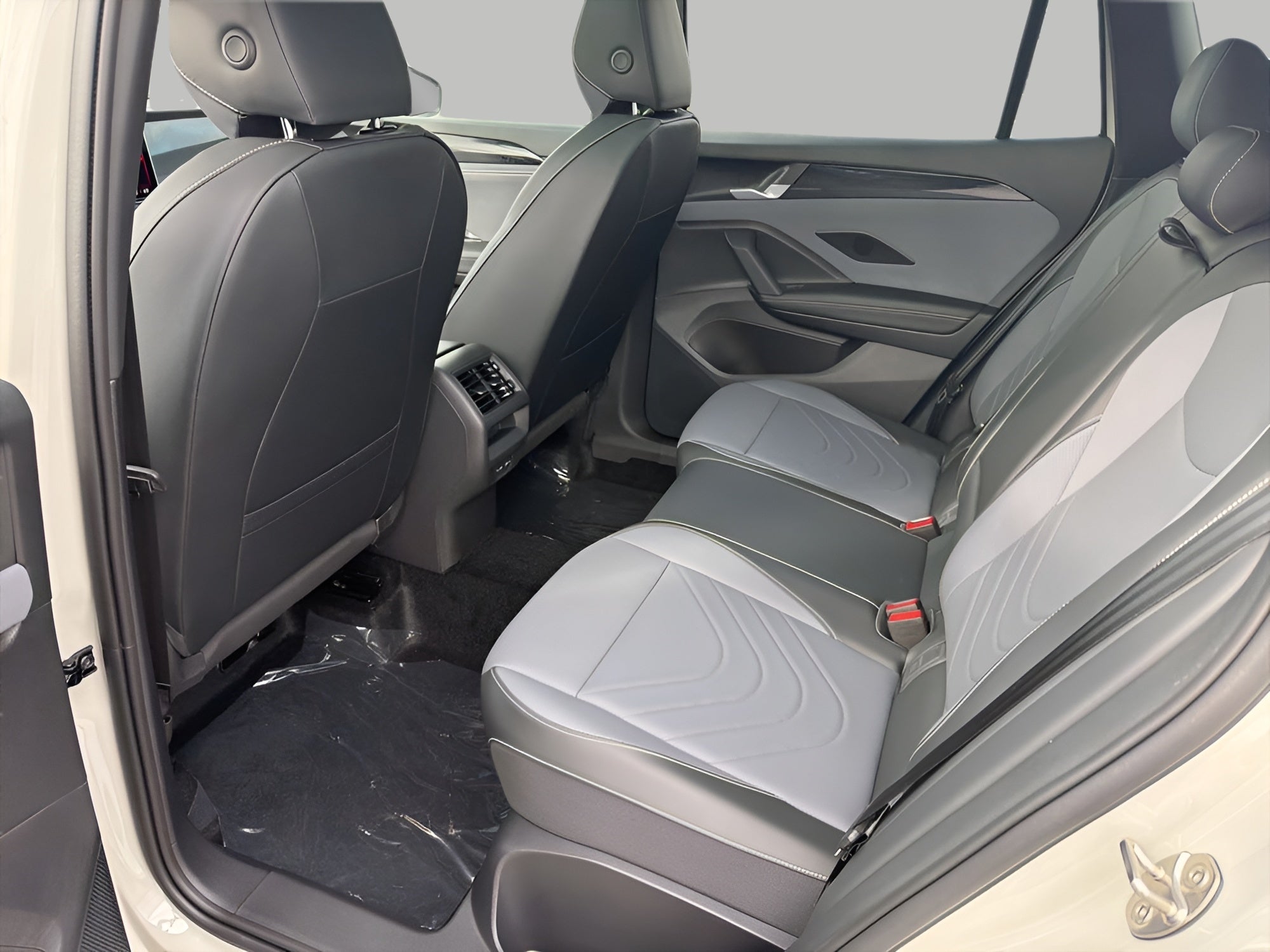 2026 Volkswagen Tiguan SE R-Line Black 4MOTION