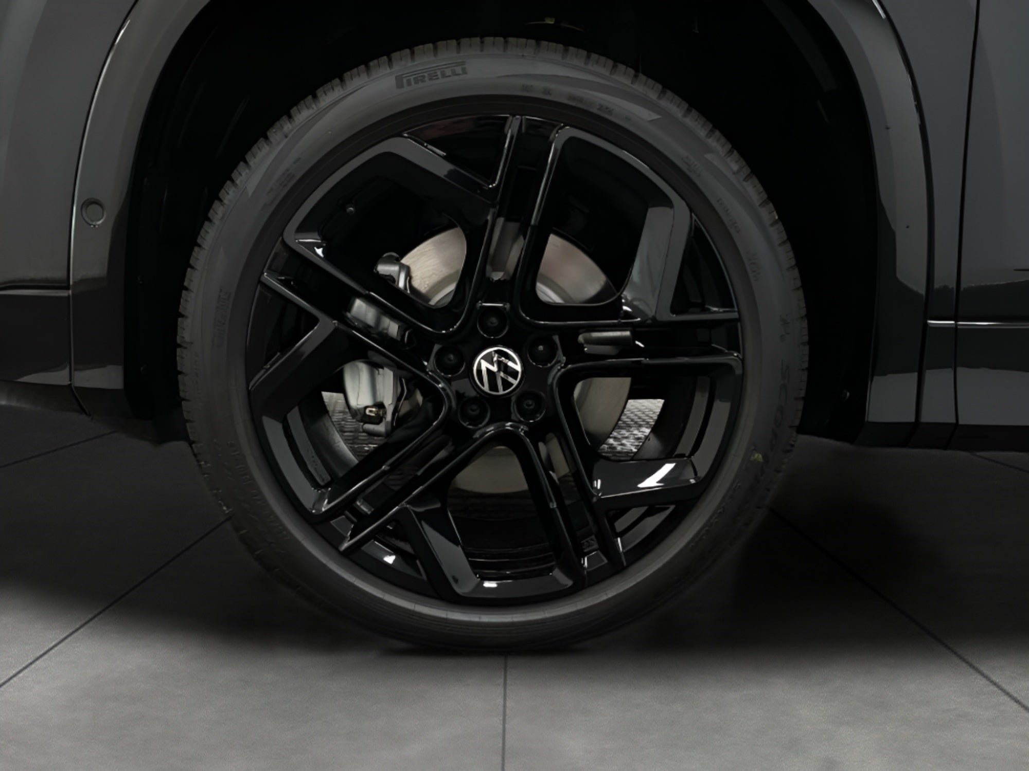 2026 Volkswagen Tiguan SE R-Line Black 4MOTION