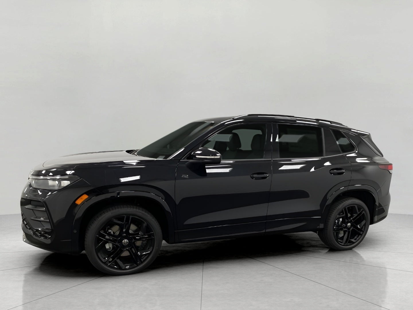 2026 Volkswagen Tiguan SE R-Line Black 4MOTION