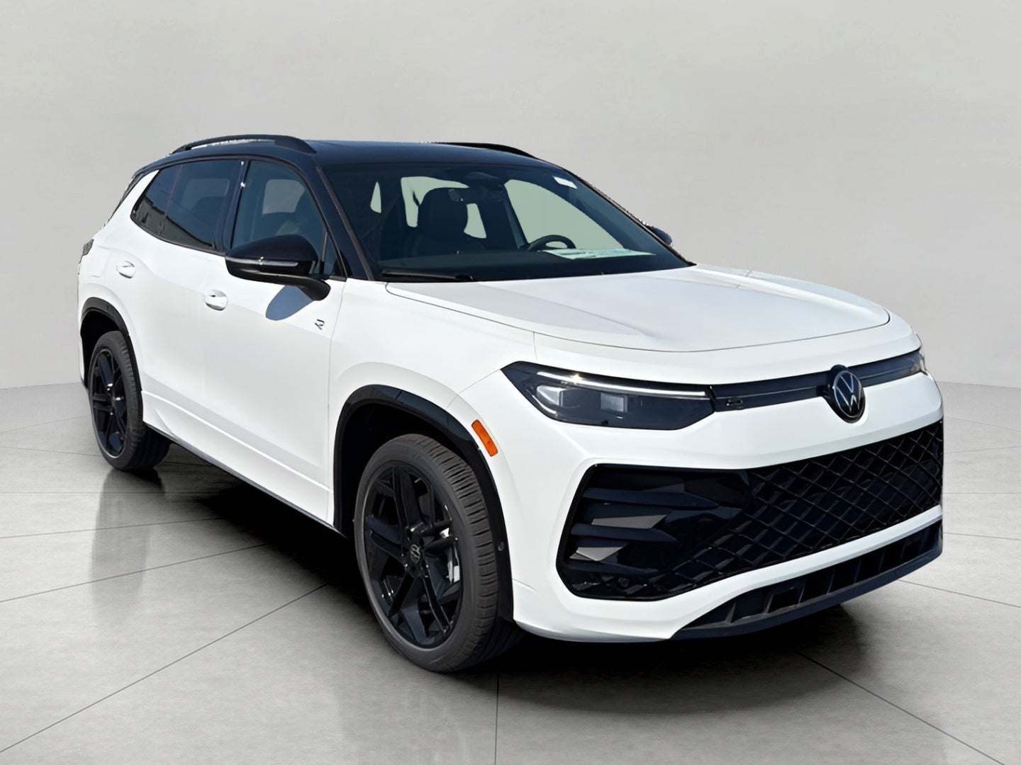 2026 Volkswagen Tiguan SE R-Line Black 4MOTION
