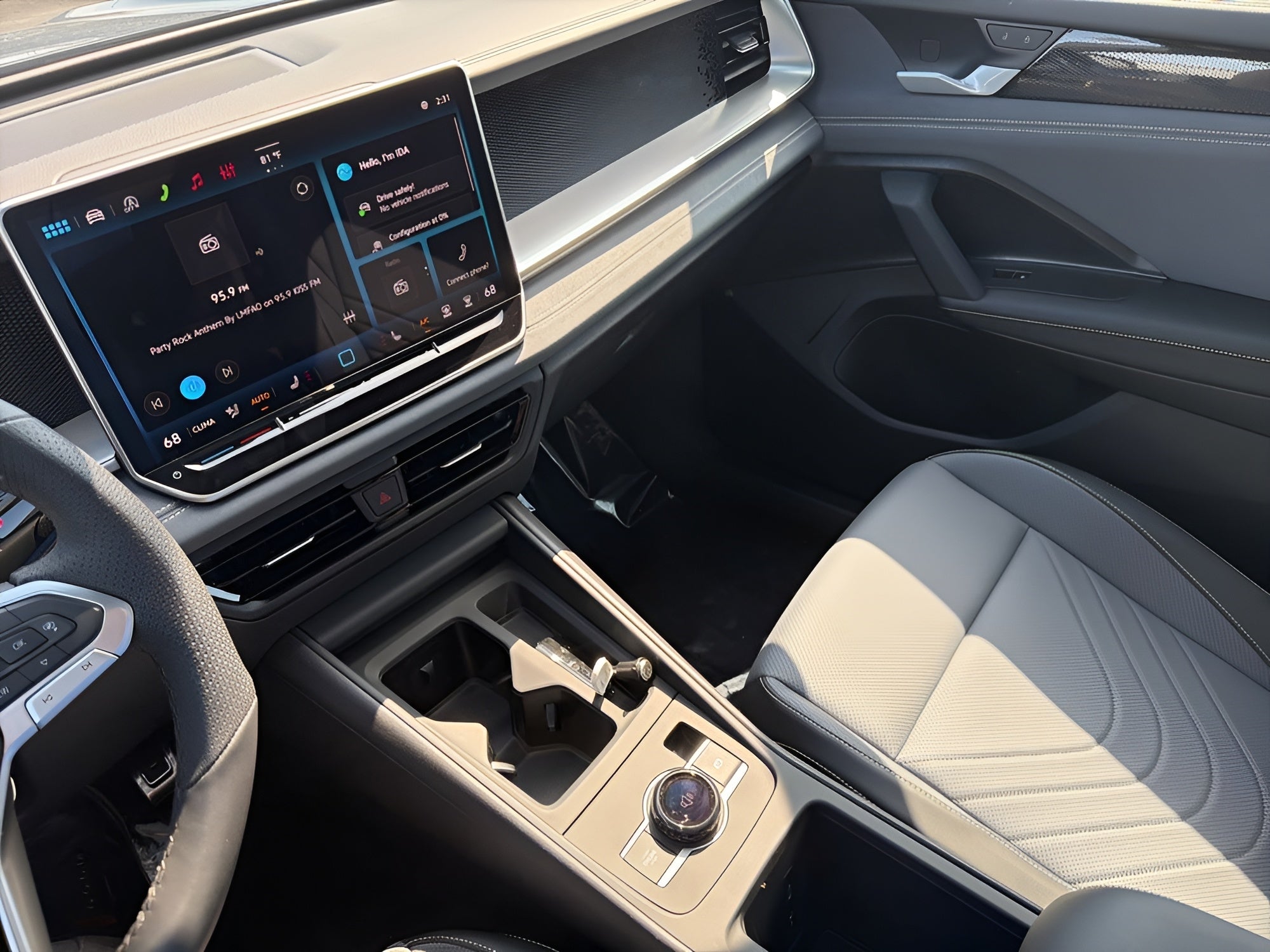 2026 Volkswagen Tiguan SE R-Line Black 4MOTION