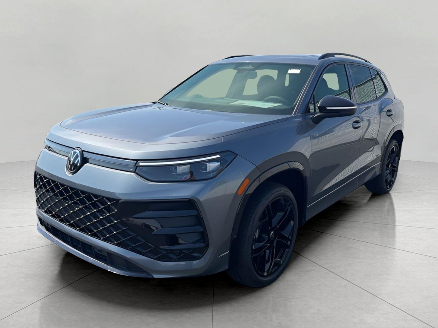 2026 Volkswagen Tiguan SE R-Line Black 4MOTION