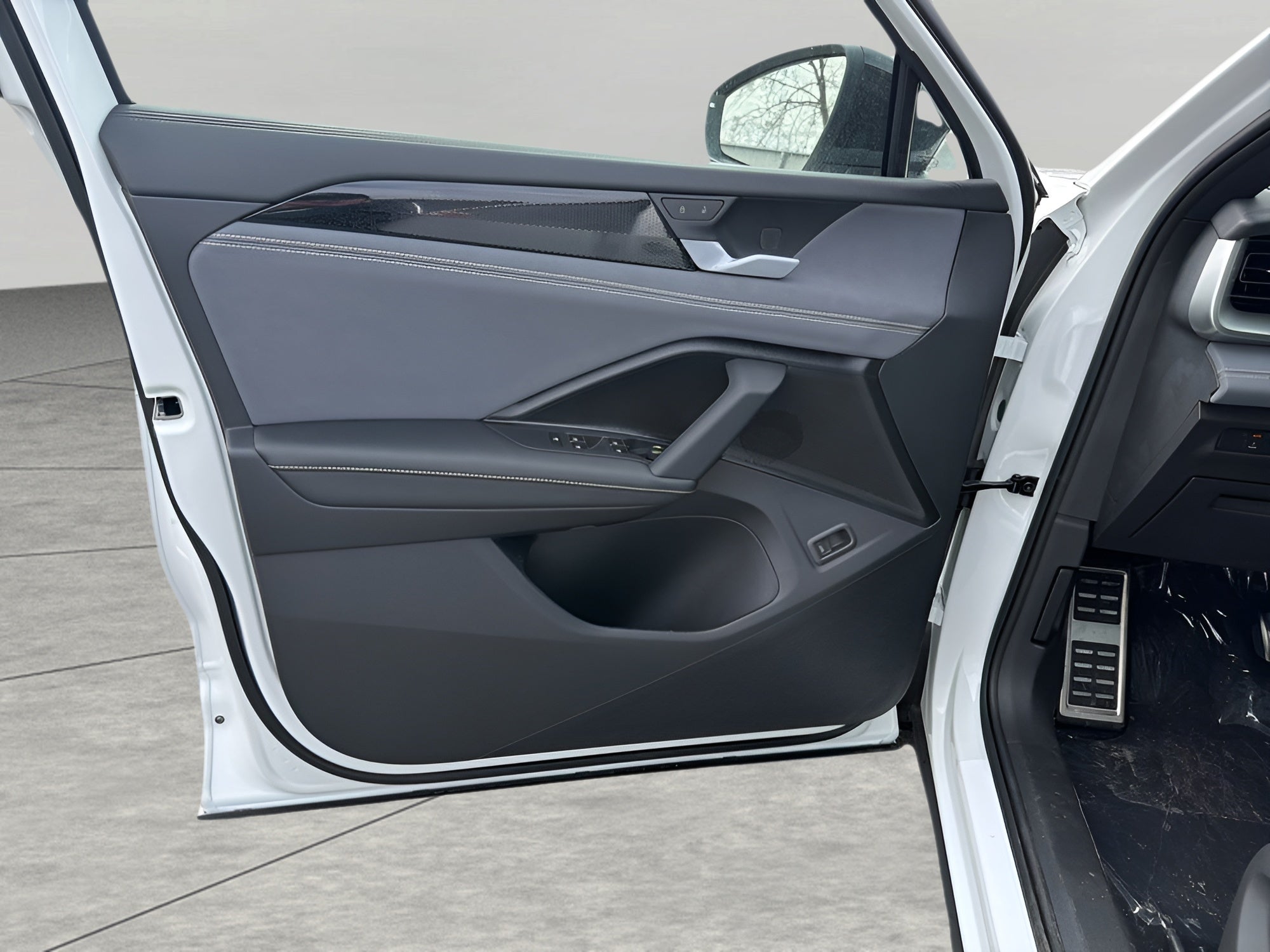 2026 Volkswagen Tiguan SE R-Line Black 4MOTION
