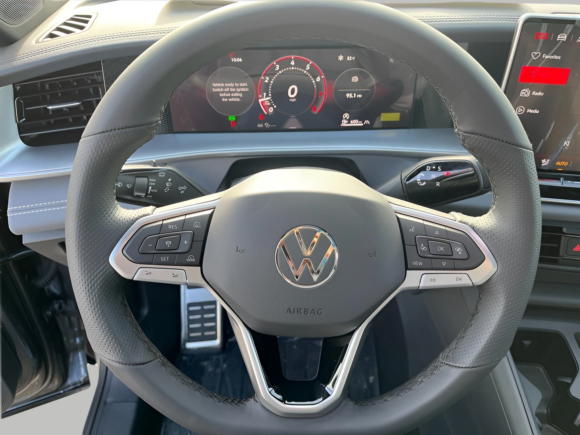 2025 Volkswagen Tiguan 2.0T SE R-Line Black 4MOTION