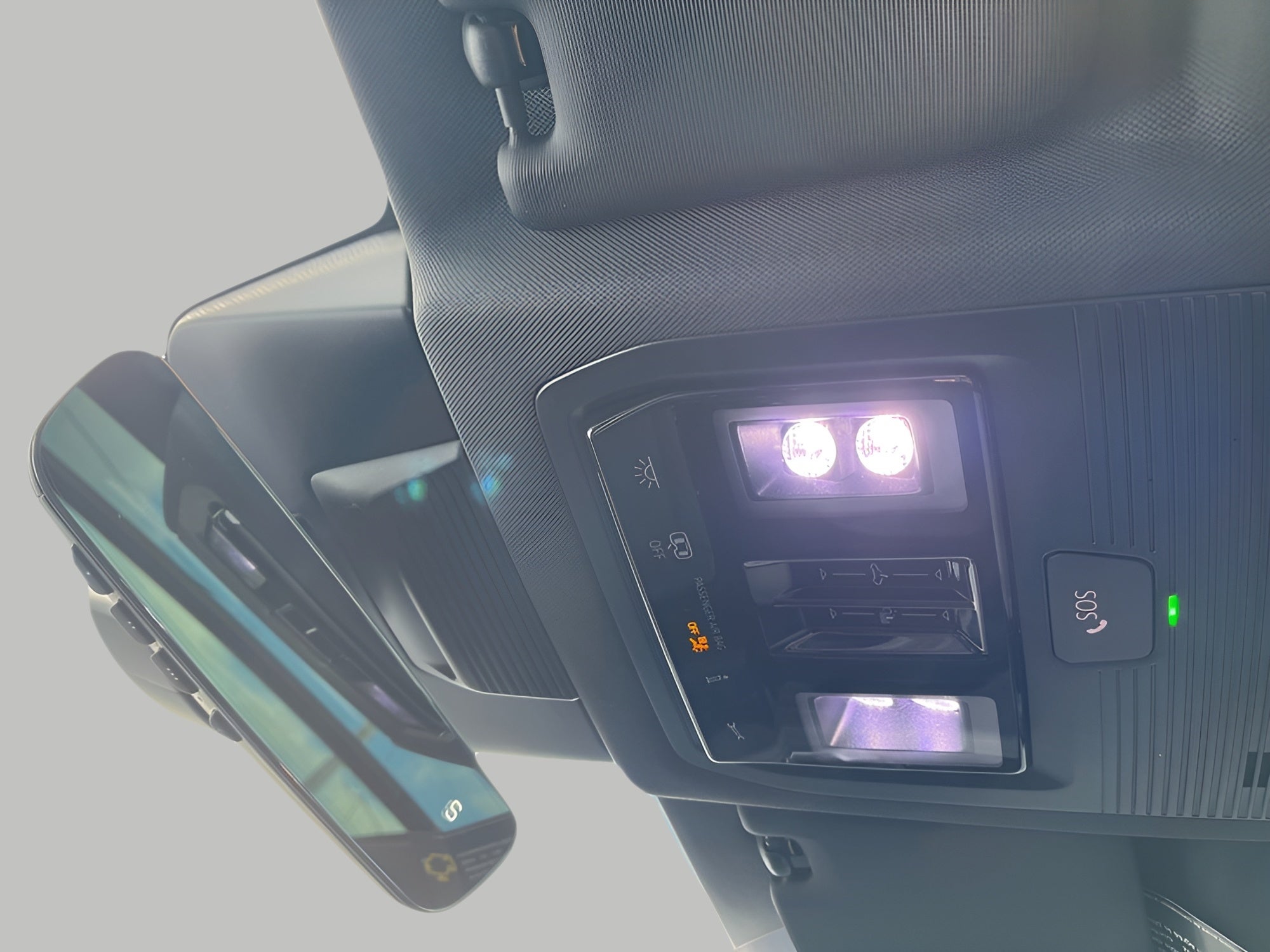 2025 Volkswagen Tiguan 2.0T SE R-Line Black 4MOTION