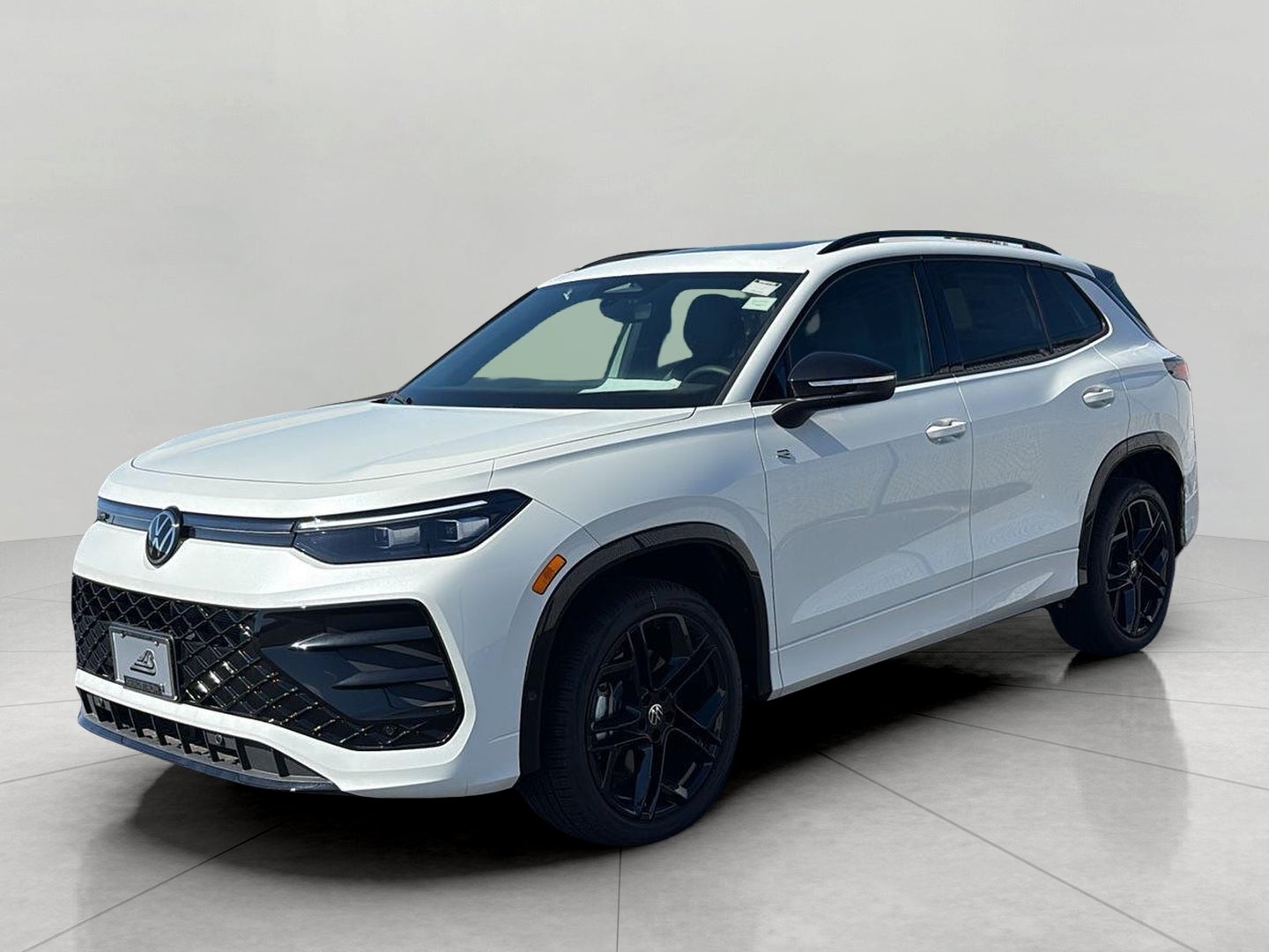 2026 Volkswagen Tiguan SE R-Line Black 4MOTION