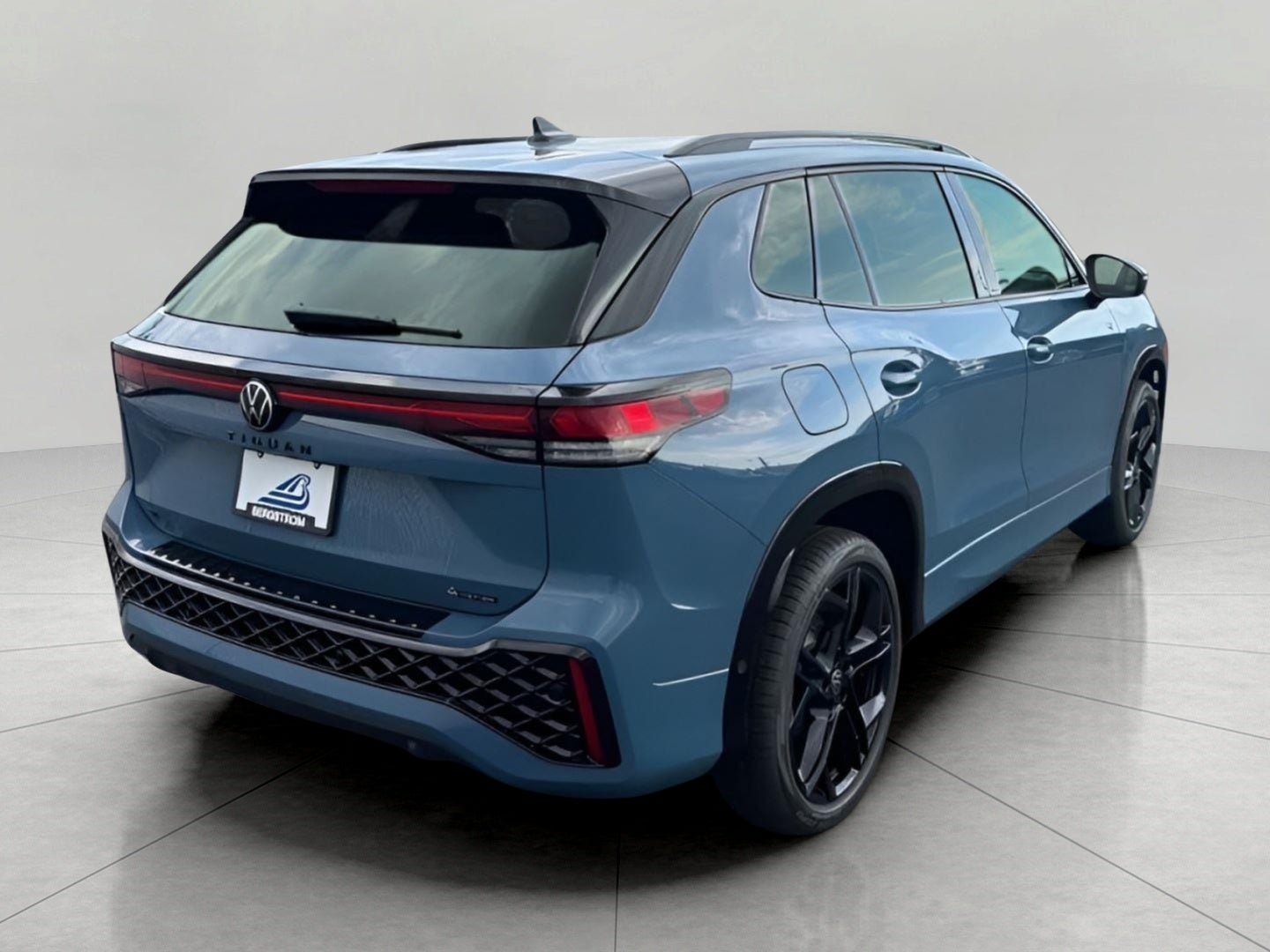 2026 Volkswagen Tiguan SE R-Line Black 4MOTION