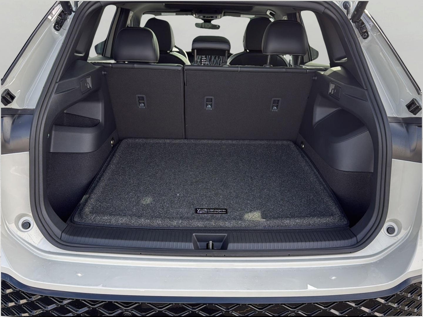 2026 Volkswagen Tiguan SE R-Line Black 4MOTION
