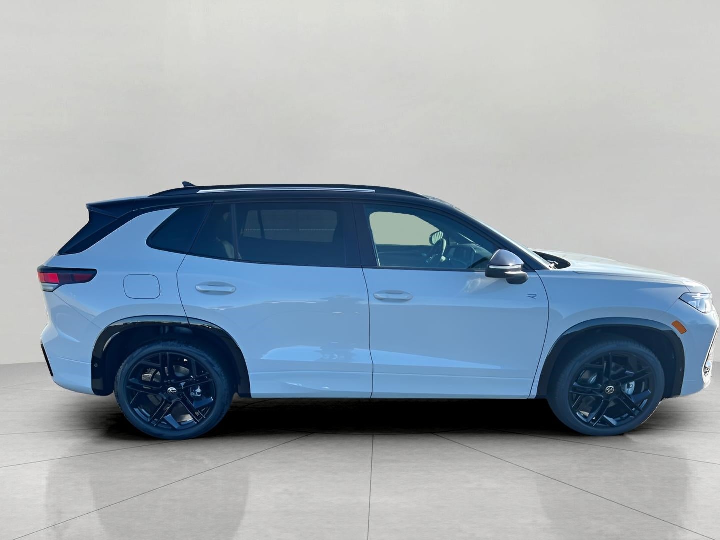 2026 Volkswagen Tiguan 2.0T SE R-Line Black 4MOTION