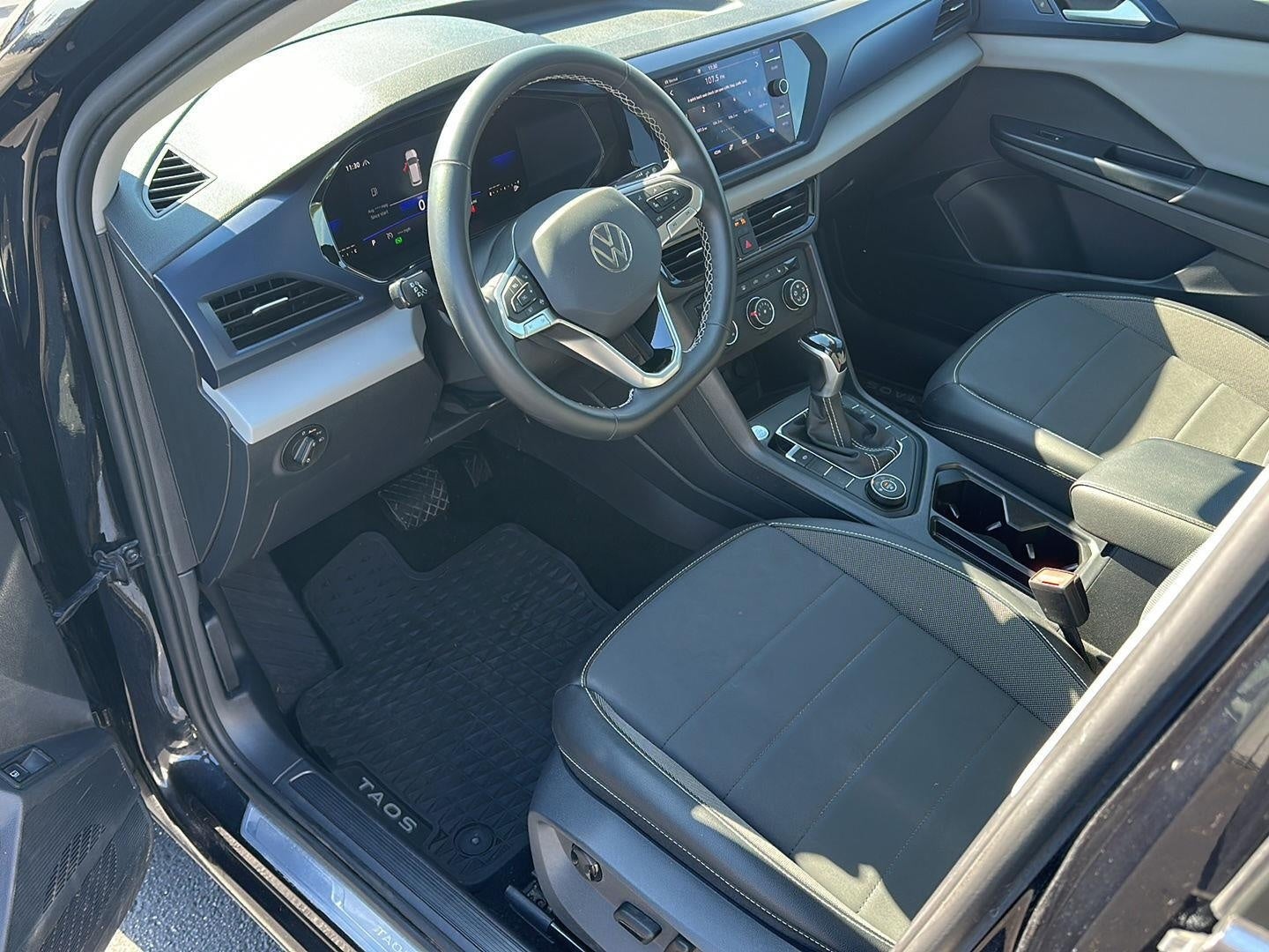 2022 Volkswagen Taos SE