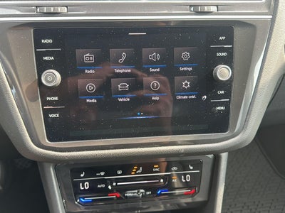 2024 Volkswagen Tiguan 2.0T SE 4MOTION
