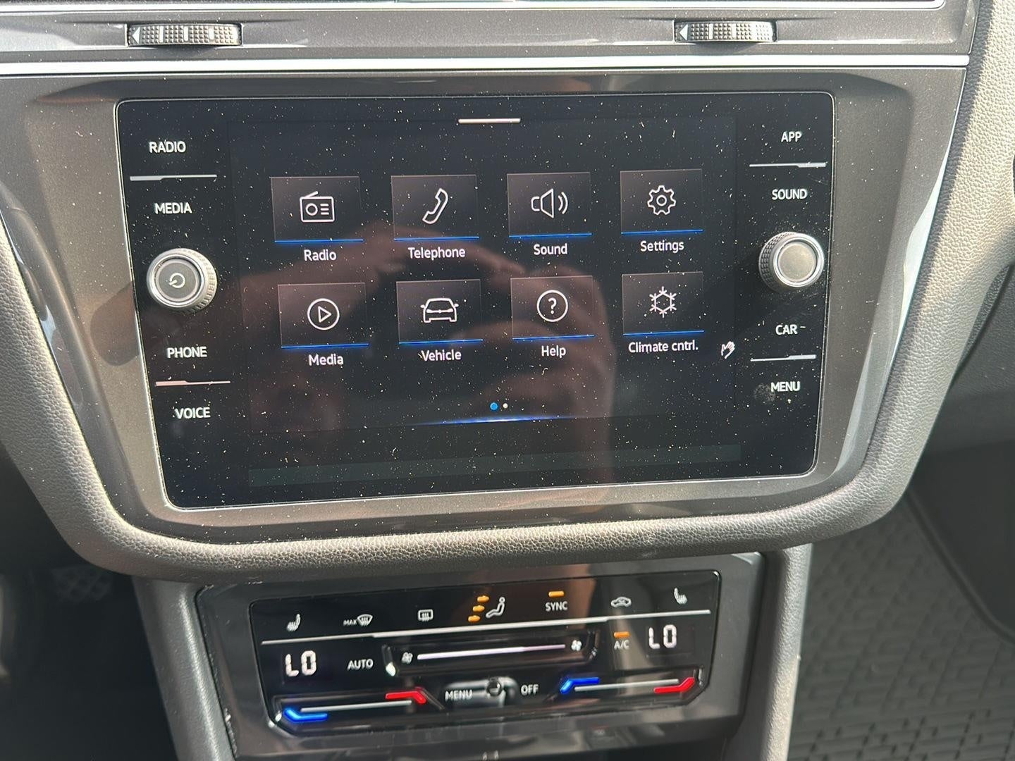 2024 Volkswagen Tiguan 2.0T SE 4MOTION