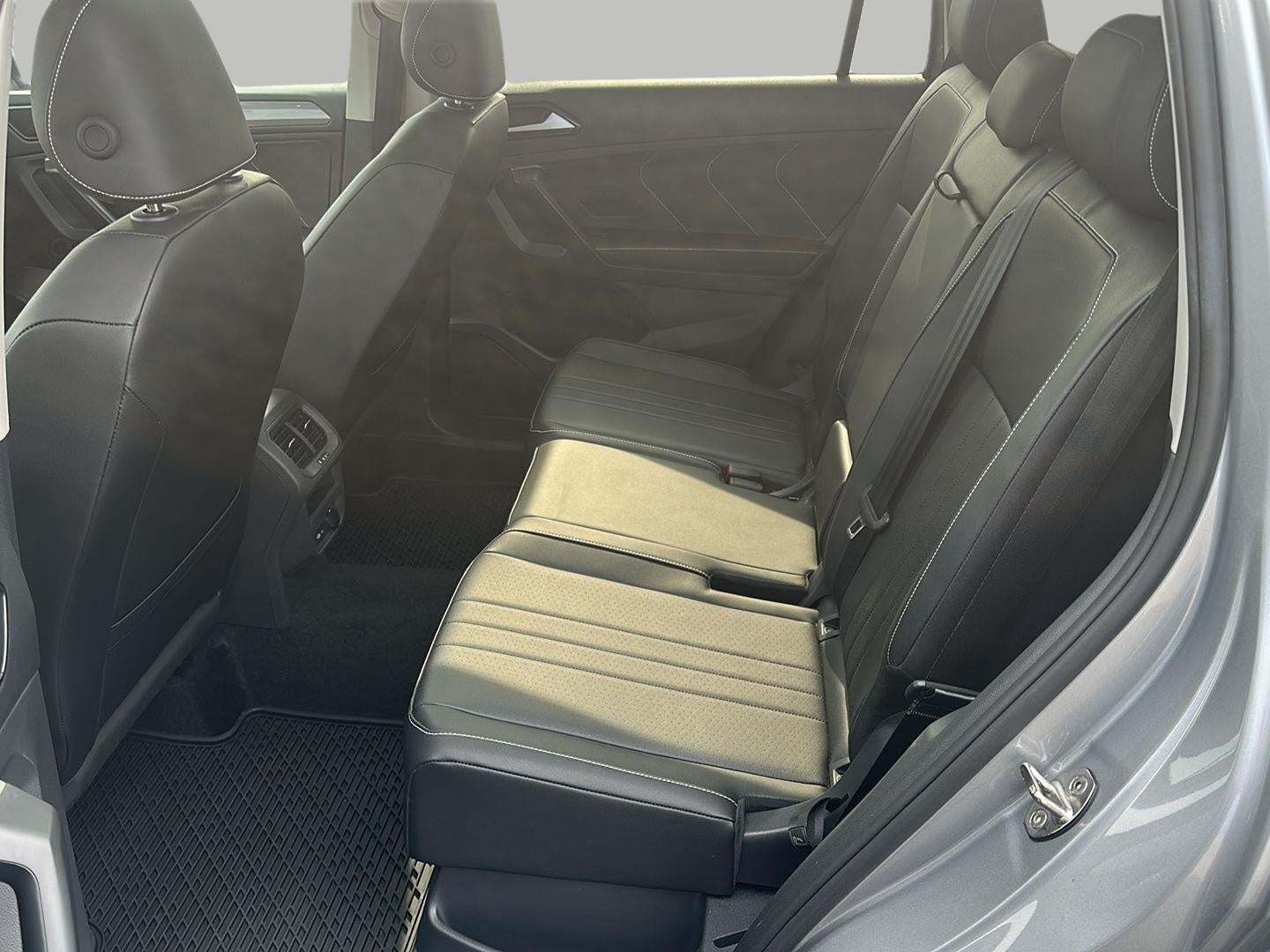 2024 Volkswagen Tiguan 2.0T SE 4MOTION
