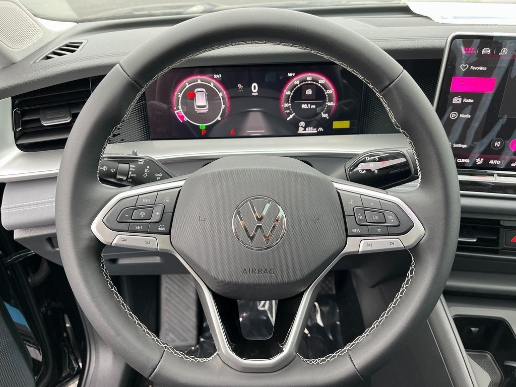 2025 Volkswagen Tiguan 2.0T SE 4MOTION