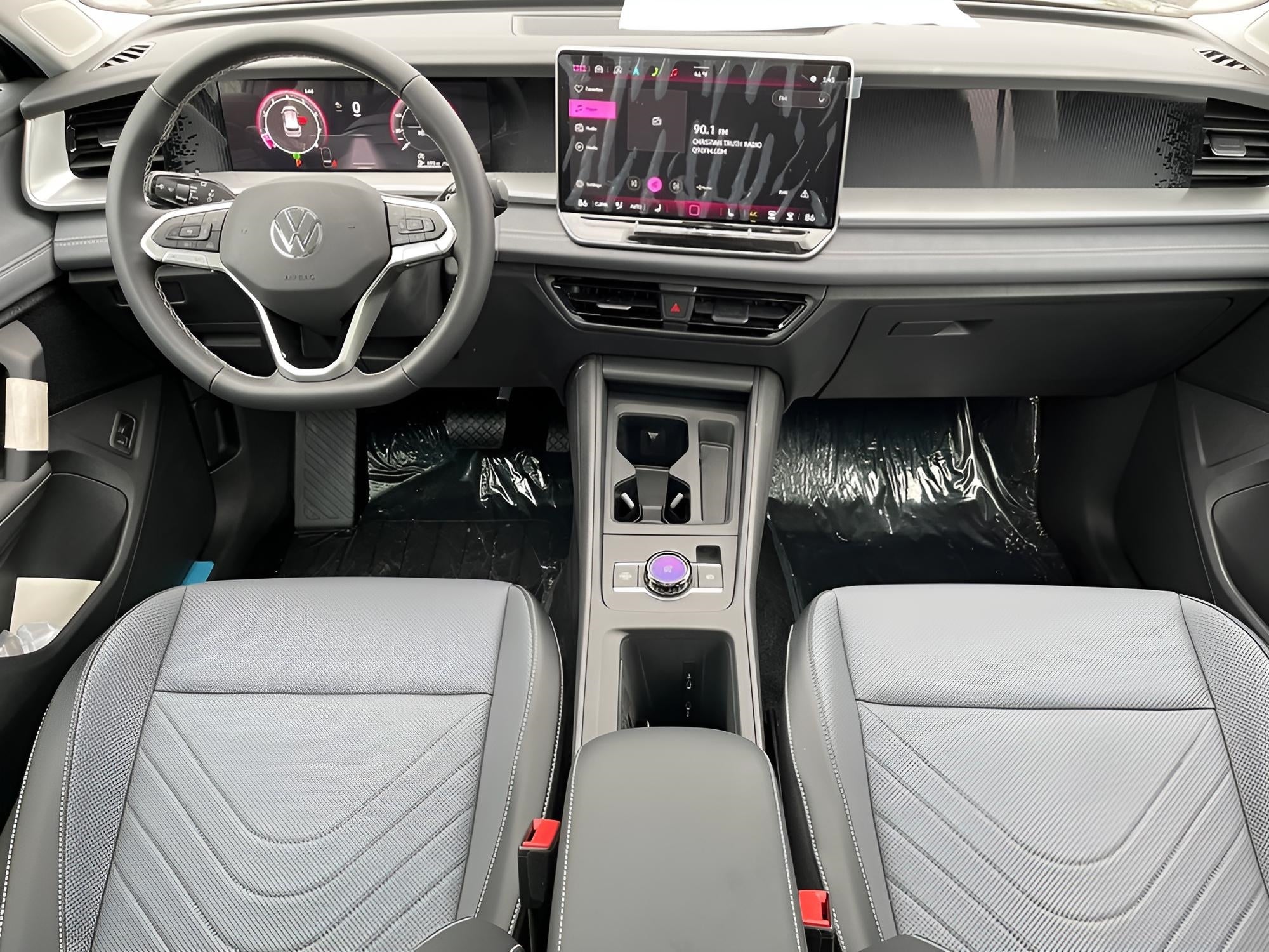 2025 Volkswagen Tiguan 2.0T SE 4MOTION