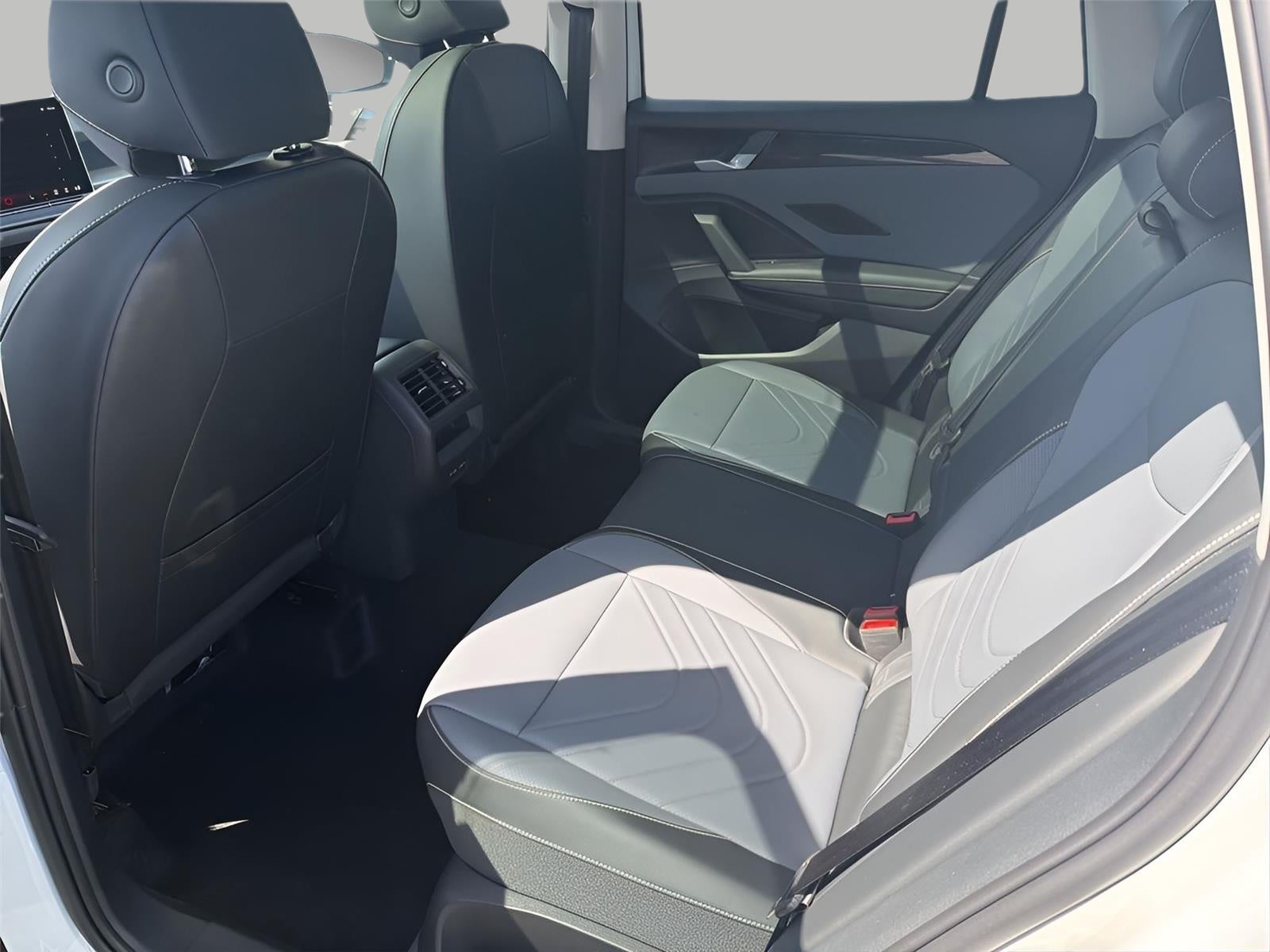 2026 Volkswagen Tiguan SE 4MOTION