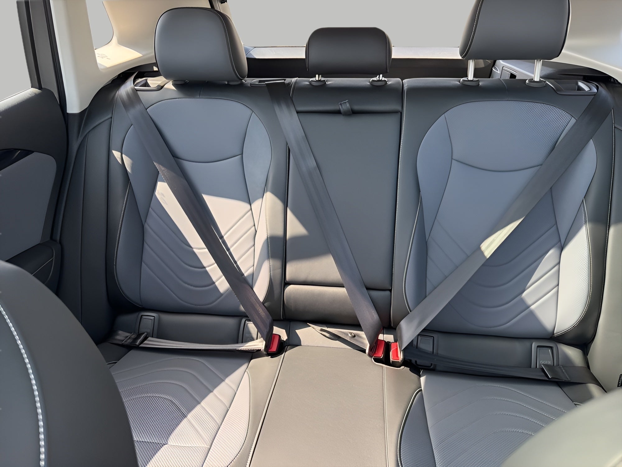 2026 Volkswagen Tiguan SE 4MOTION